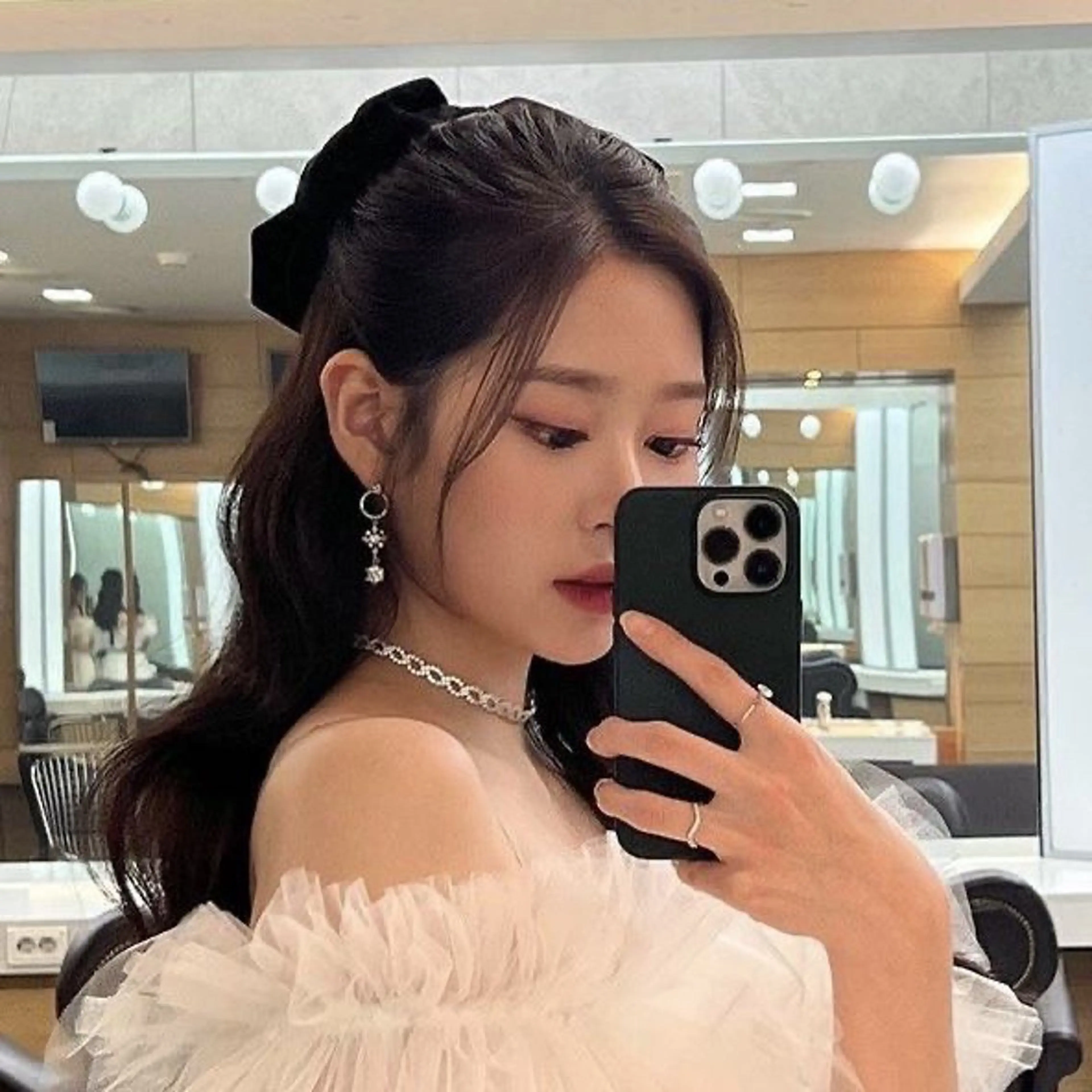 カラー MAEUL NAGOYA所属・⛓ワンホンレイヤー 🥀🖤/あいりのヘアスタイル