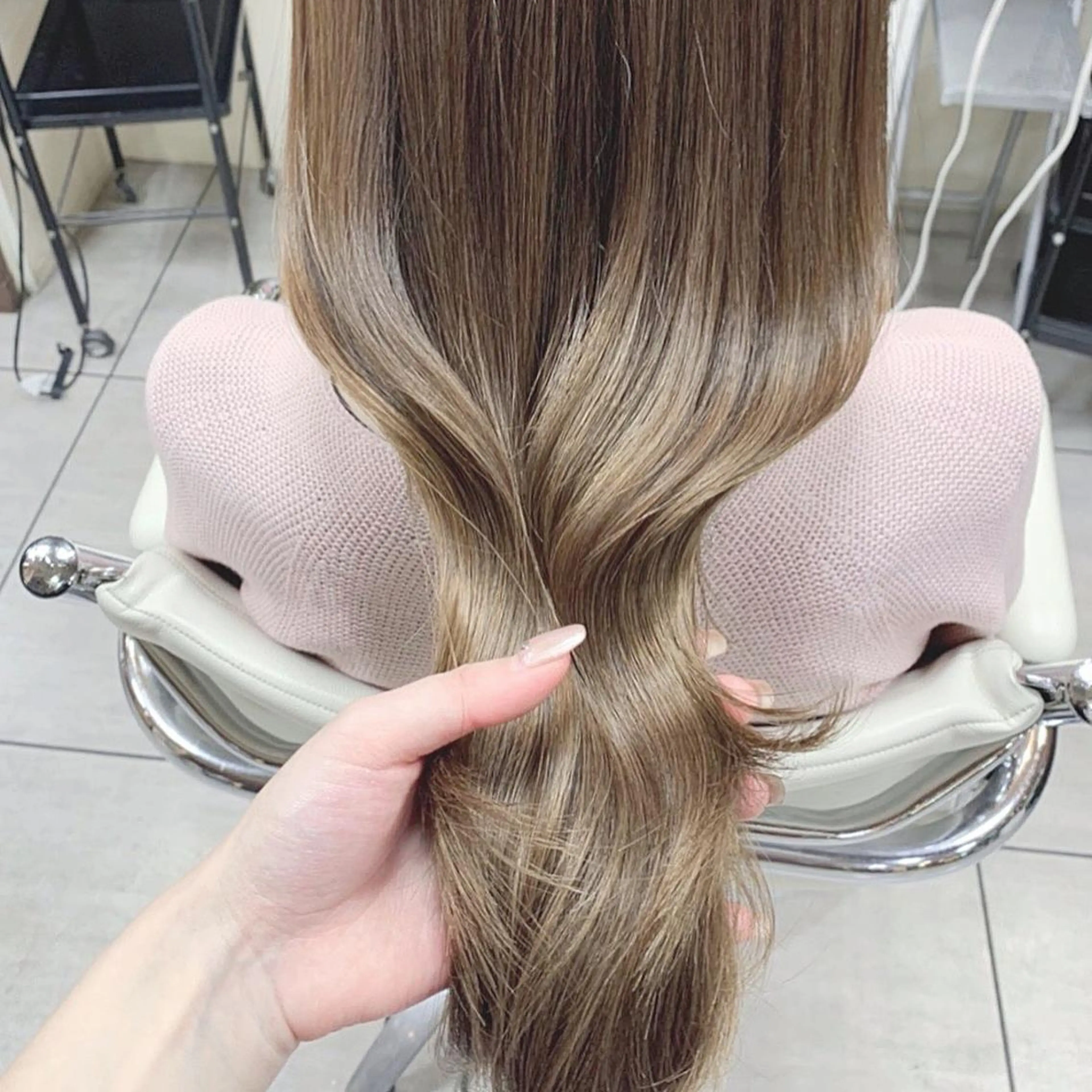 ロング カット ヘアカラー 🫧艶髪カラー🫧 森本くるみのヘアスタイル