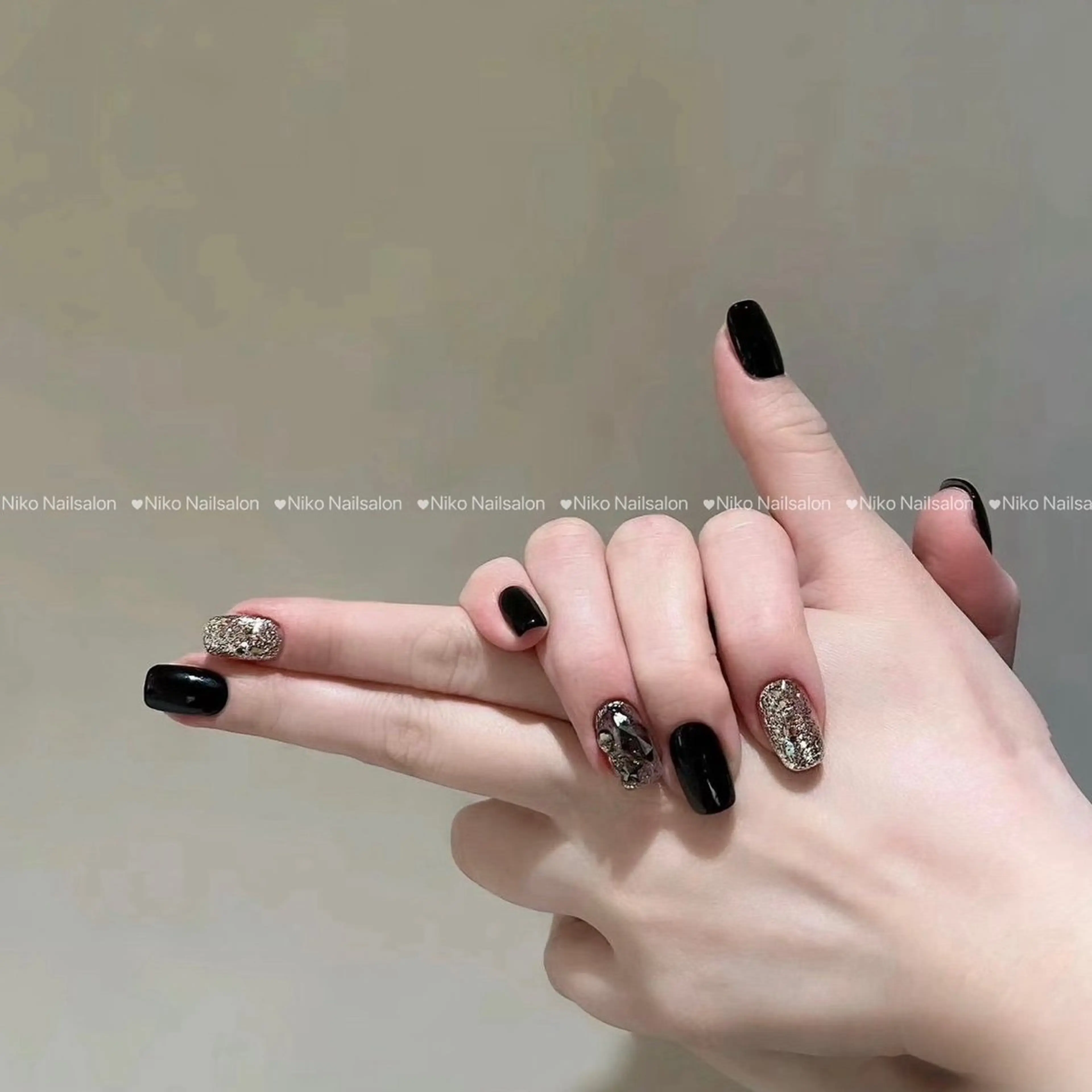 ネイル チークネイル 長さ出し フットネイル フレンチネイル ジェルネイル ハンドネイル Niko Nail salon 銀座本店のネイルデザイン