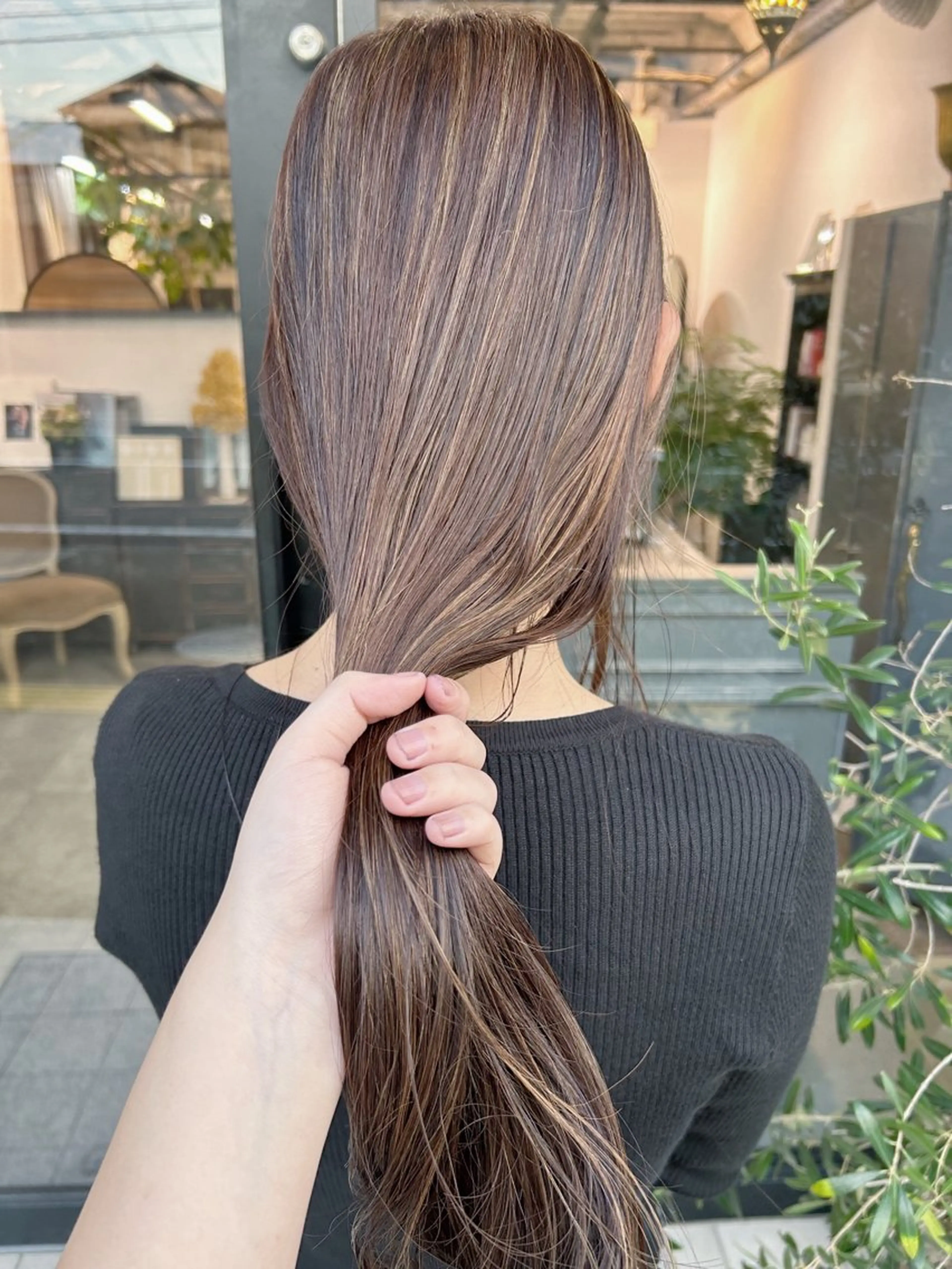 ロング 木村 陽菜のヘアスタイル