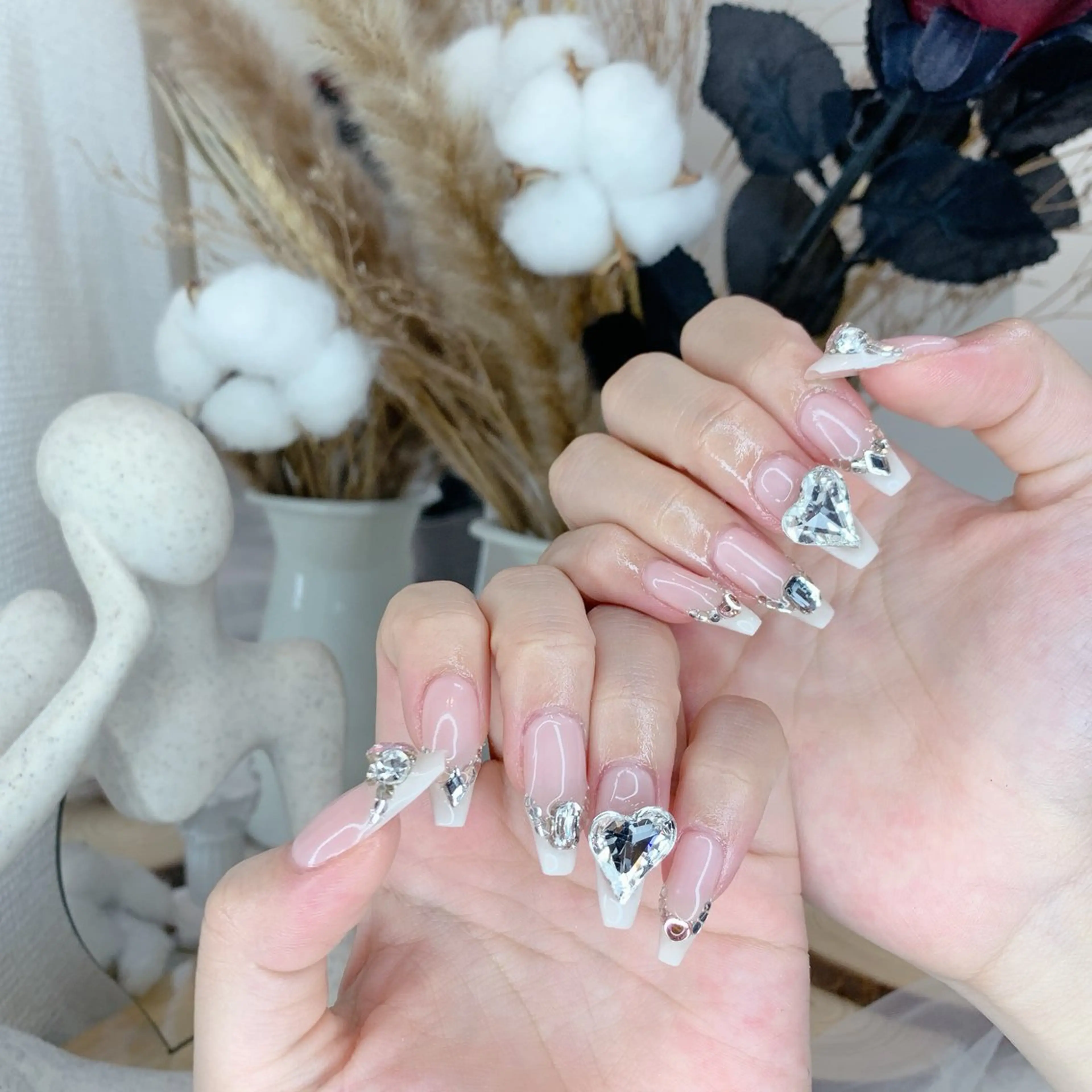 ネイル ハンドネイル DG nailのネイルデザイン