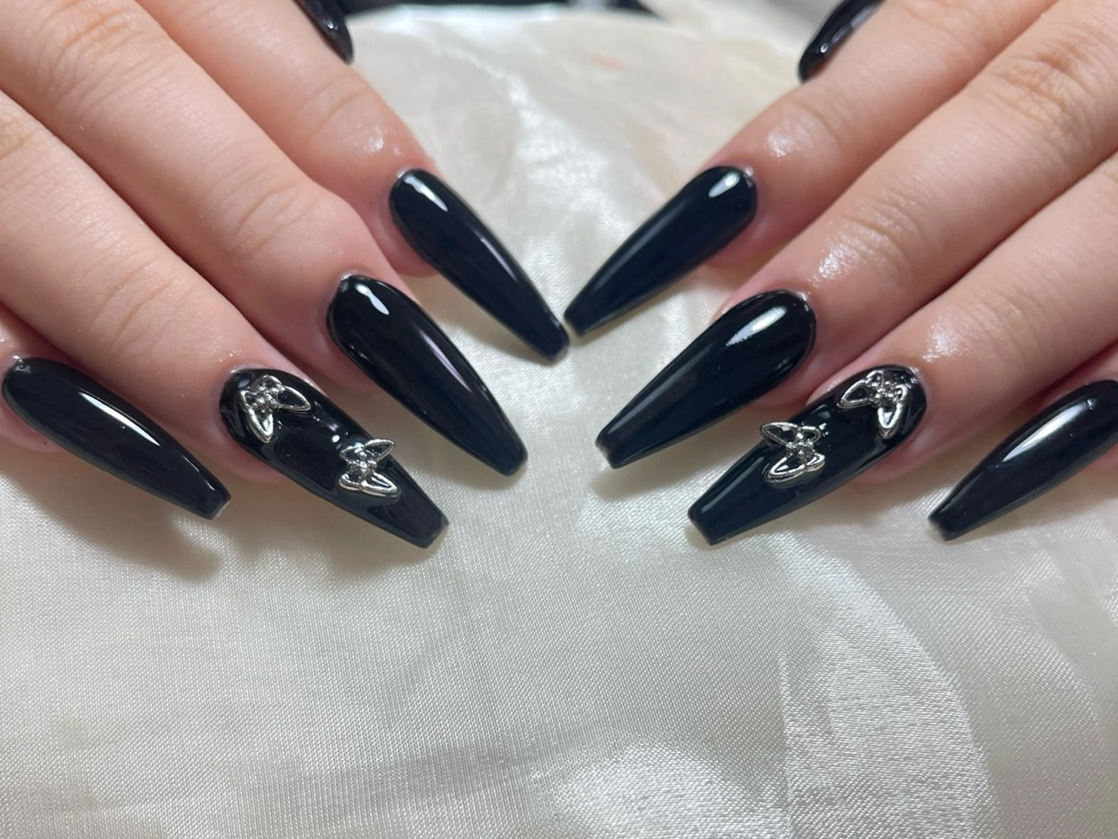 ネイル 🎀ネイルサロン エクラYUI🎀のネイルデザイン