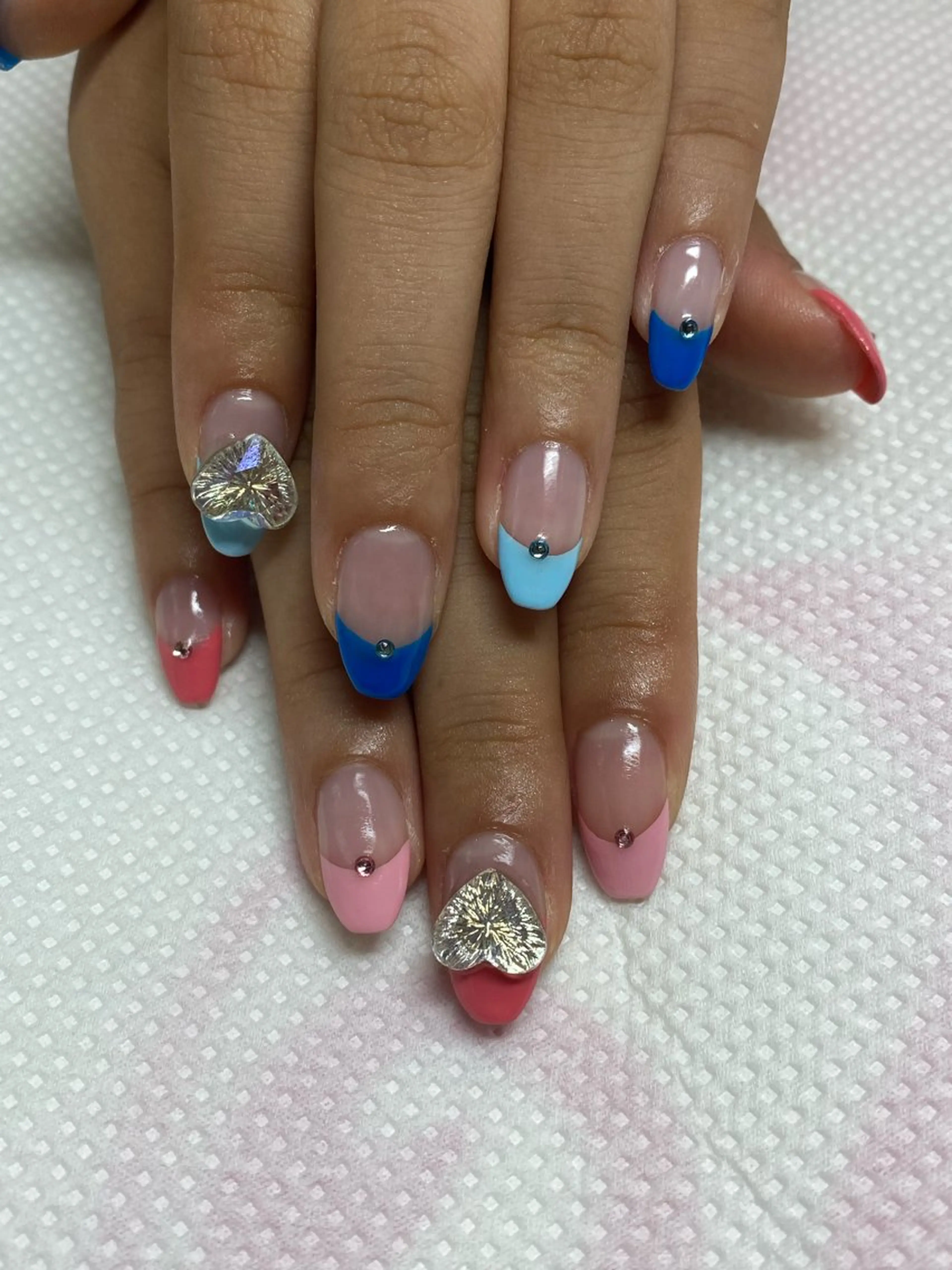 フレンチ　ストーン、アート　+ 300円​〜​の写真