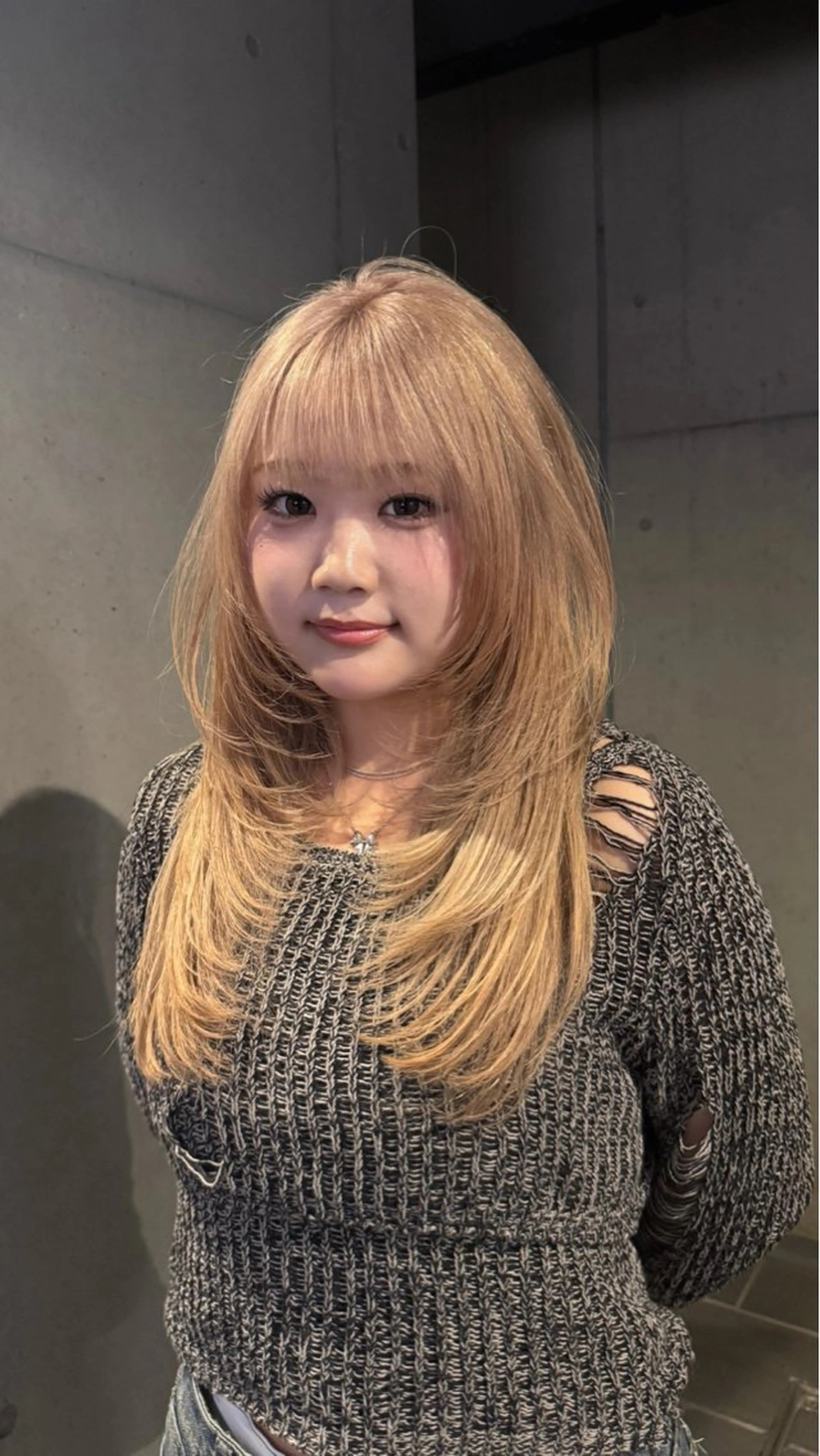 ロング カラー カット ヘアカラー トリートメント だいち/ブリーチ/ レイヤーカットのヘアスタイル