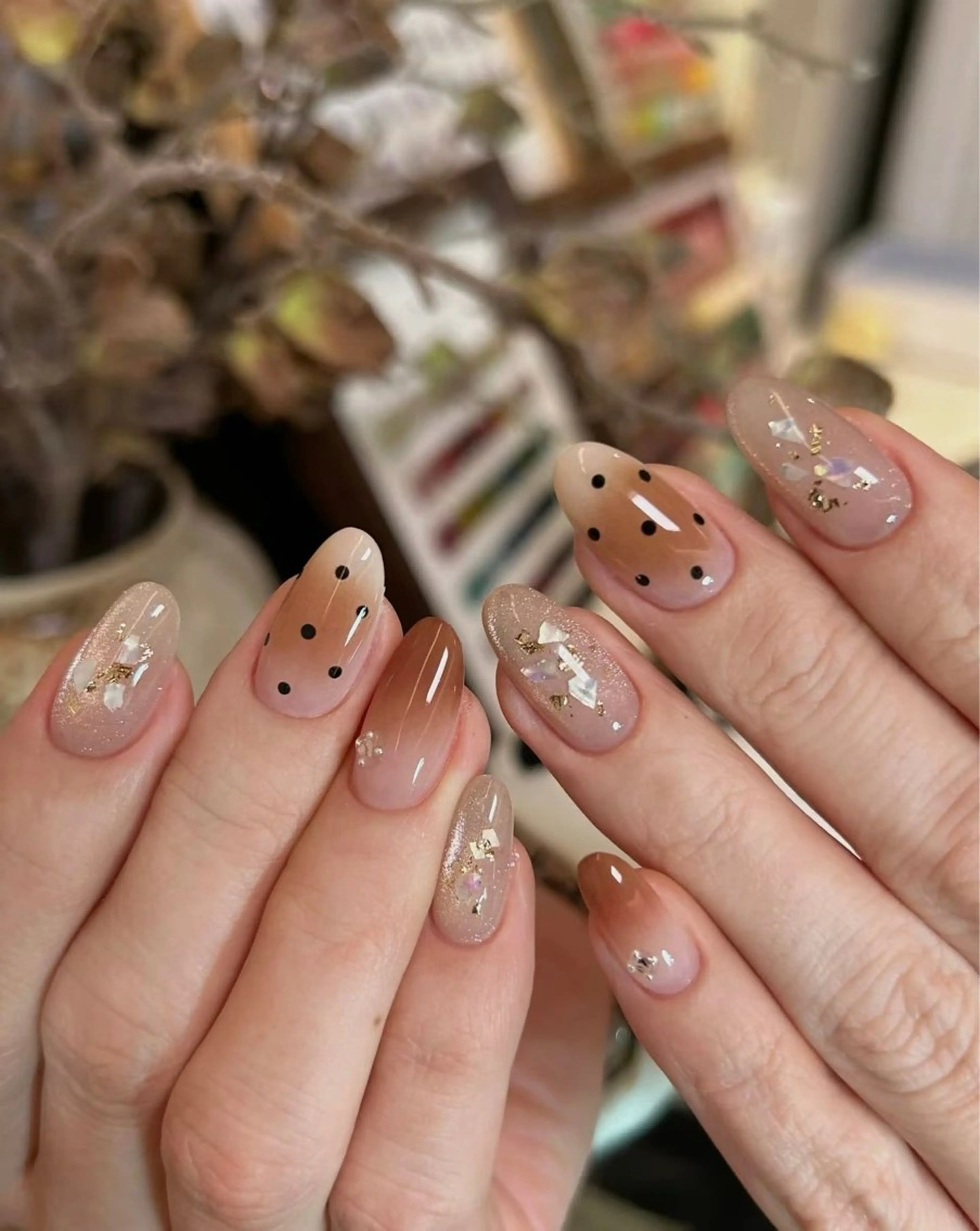 ネイル ハンドネイル 🌈 Laule'aのネイルデザイン