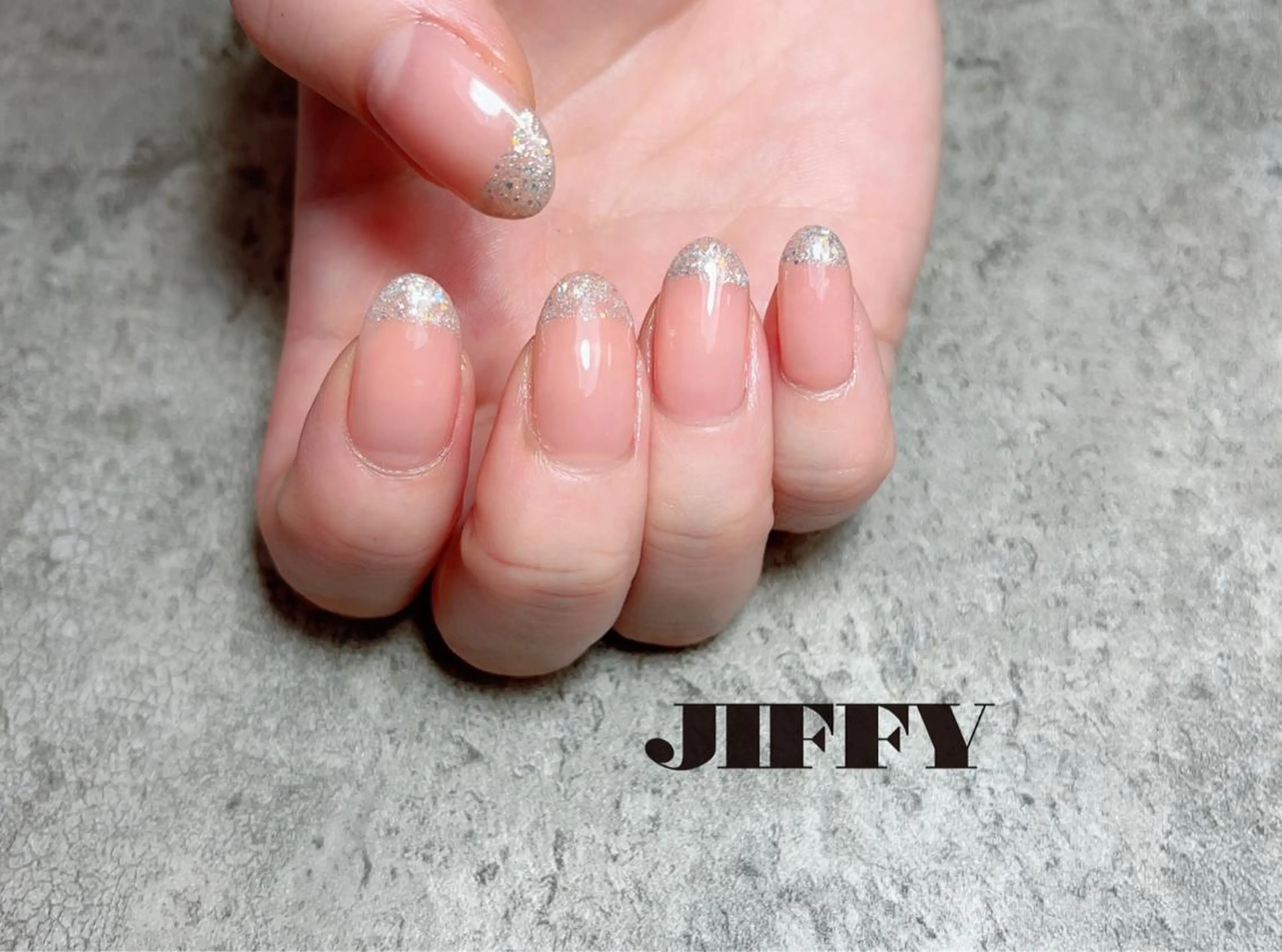 ネイル シンプルネイル JIFFY nailstudioのネイルデザイン