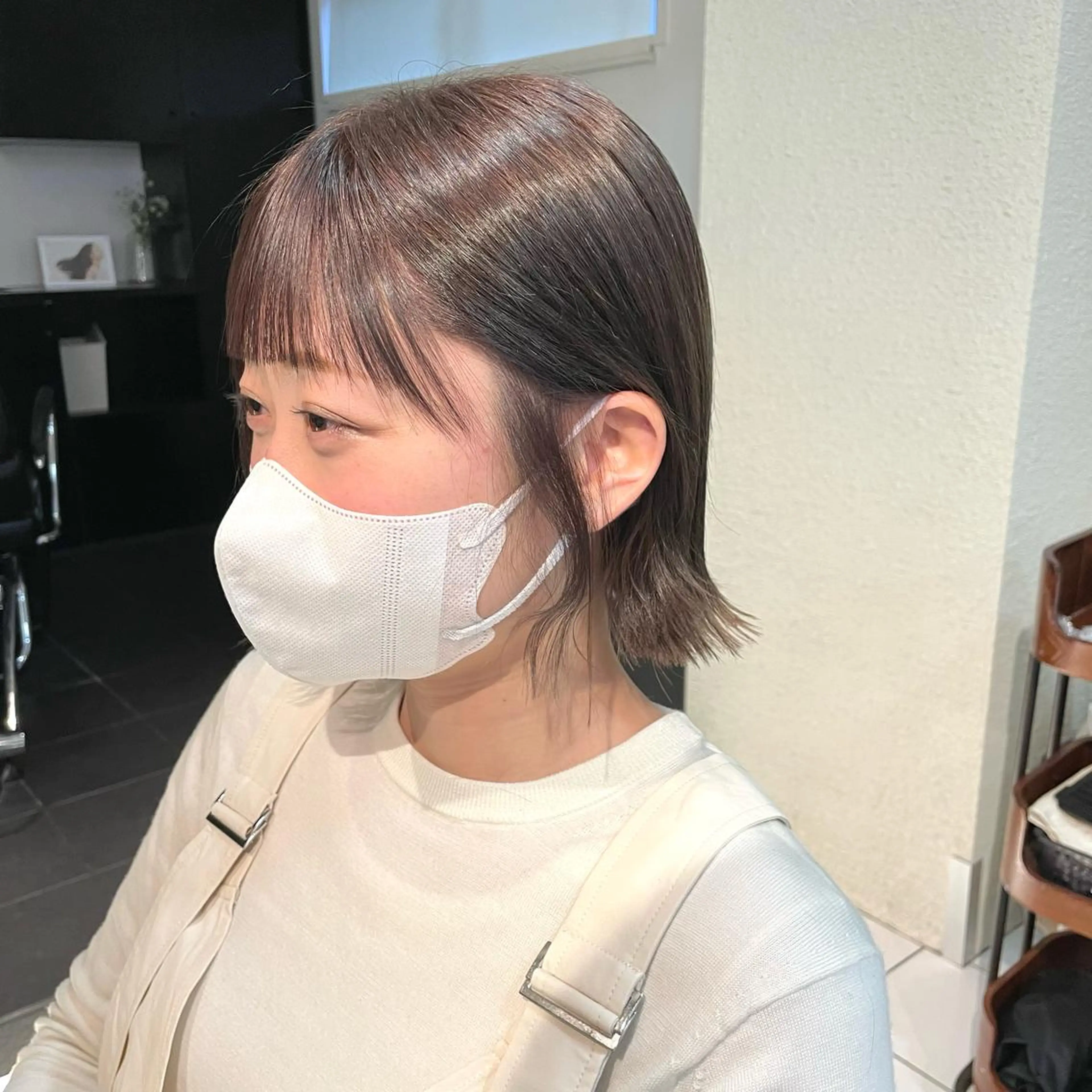 ショート カラー 切りっぱなしボブ グレージュ ラベンダーカラー ラベンダーグレージュ ラベンダーグレー 透明感カラー/ 寺田千雅子のヘアスタイル
