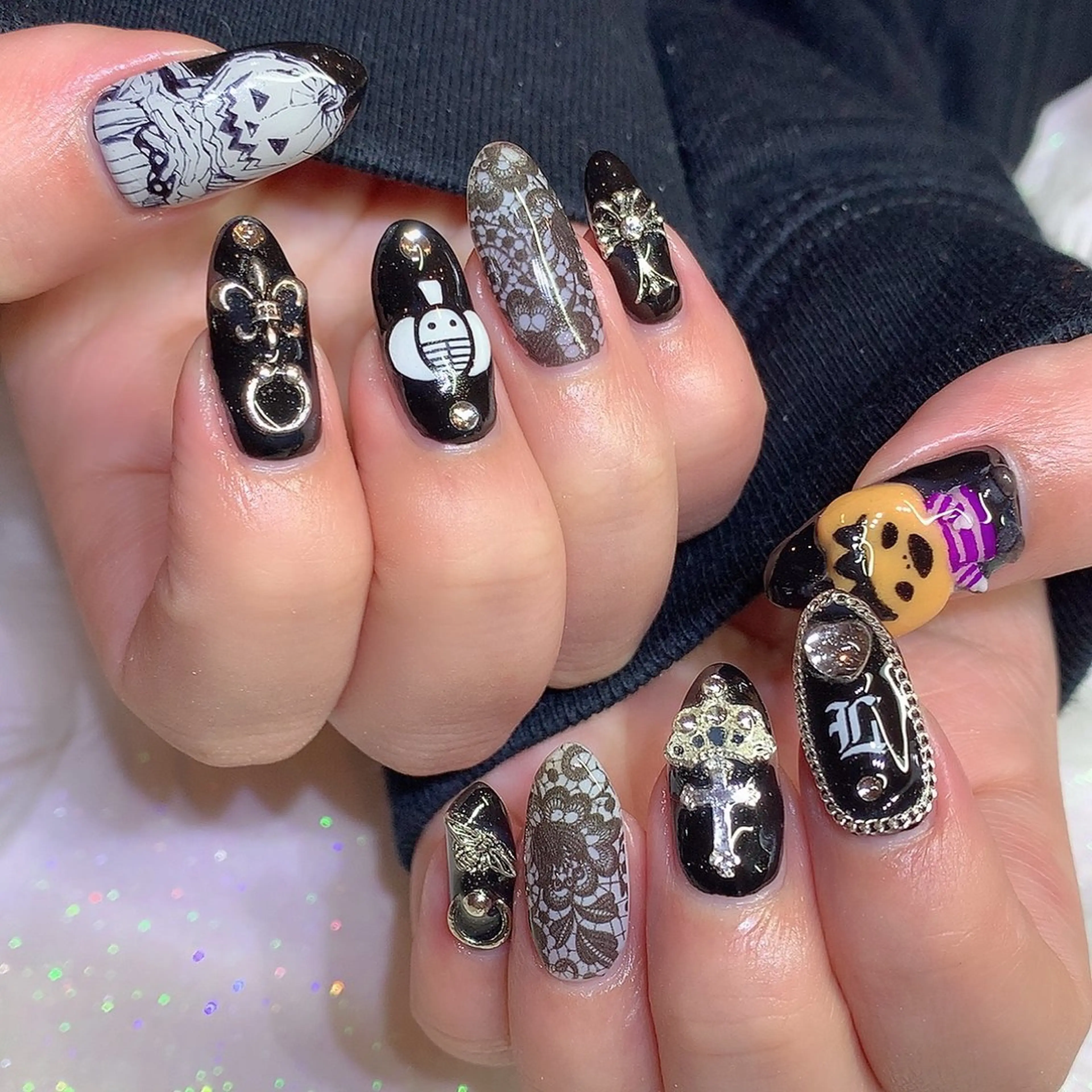 ネイル ハロウィン キラキラネイル 韓国ネイル レース 持ち込み シェアサロンLei.g(レイジー)所属・3Dアートネイル💗 都築レナのネイルデザイン