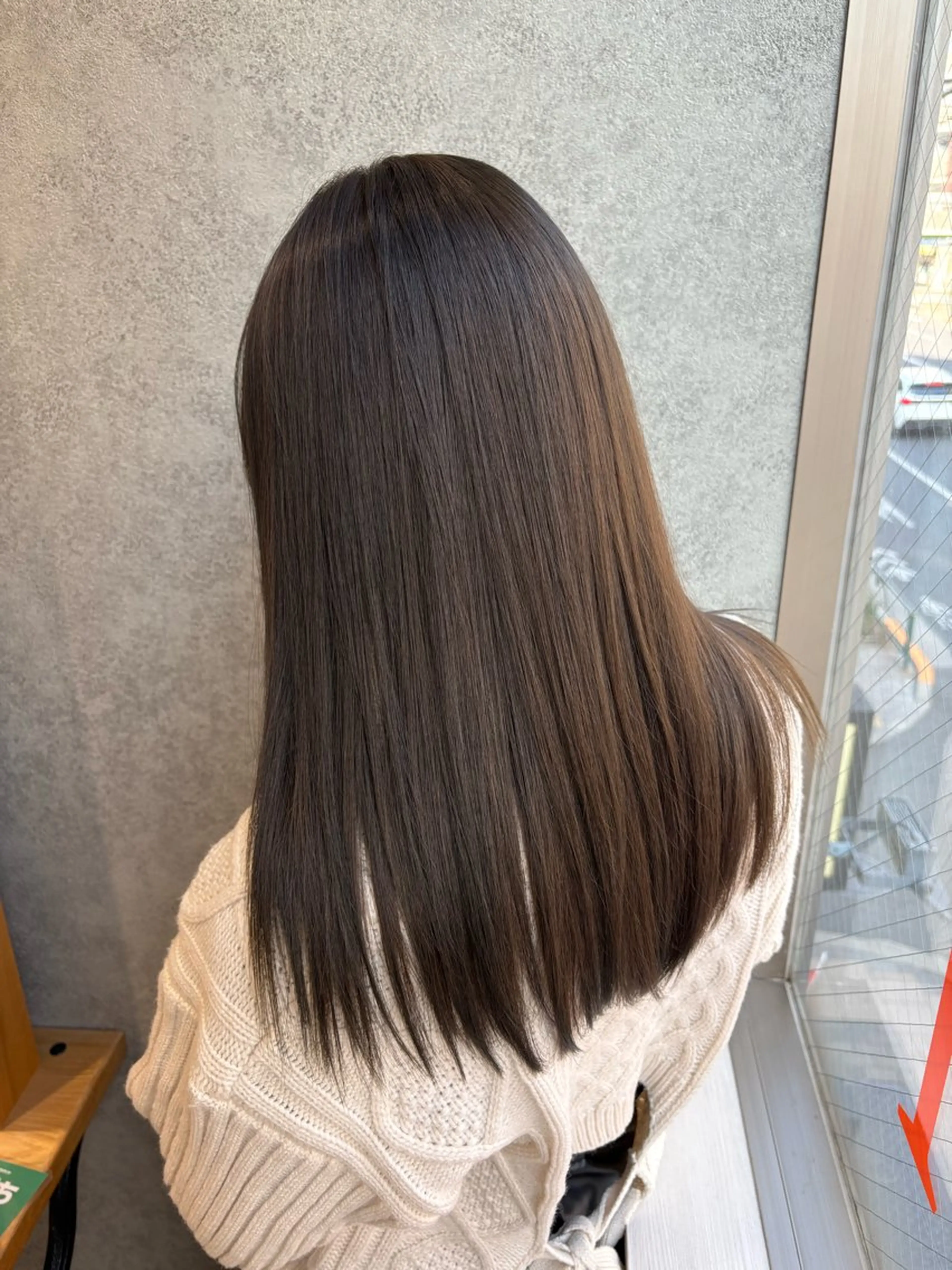 ロング カラー ヘアアレンジ ベージュカラー オリーブベージュ 髪質改善 トリートメント トリートメント 🧶ブリーチカラー TERU🧶のヘアスタイル