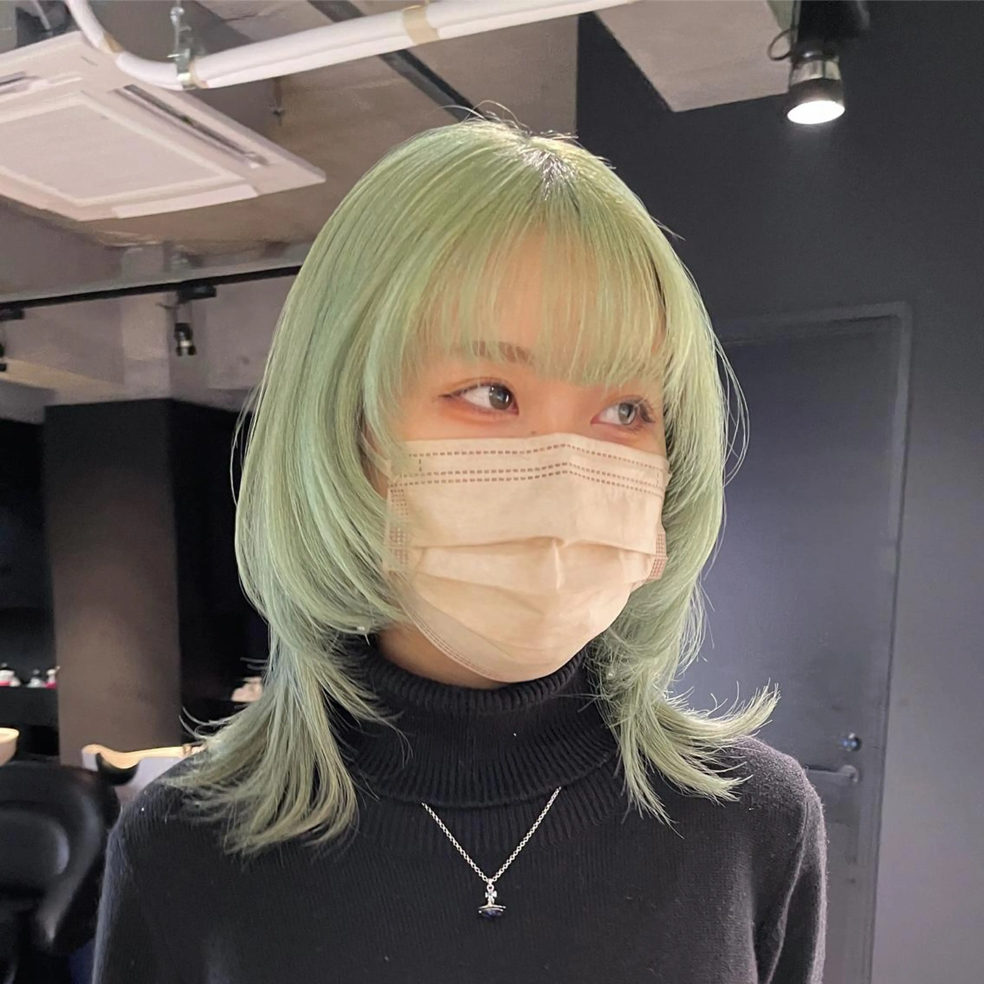 ミディアム カラー 女性艶髪マンツーマン YUKIのヘアスタイル