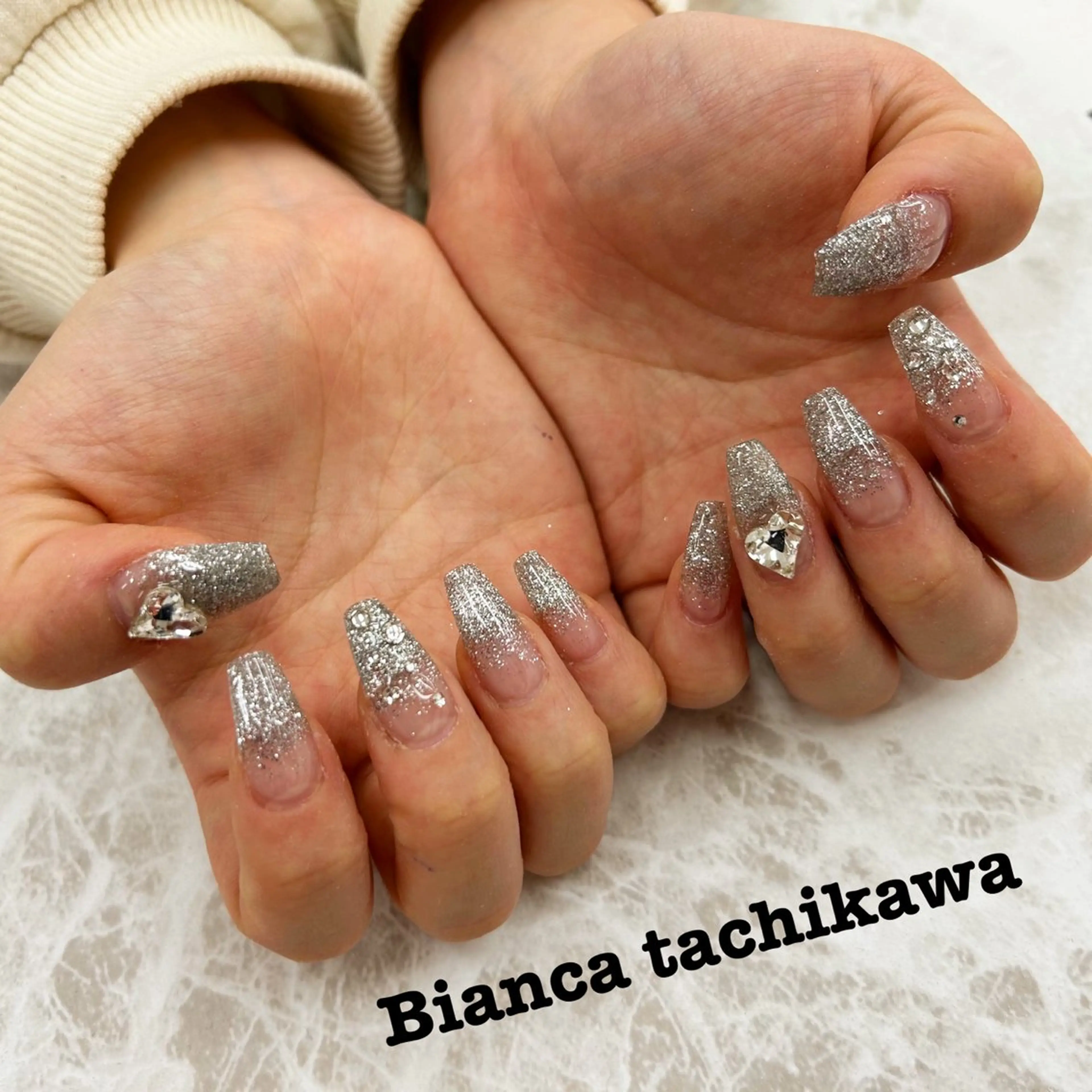ネイル Bianca 立川店 小川のネイルデザイン