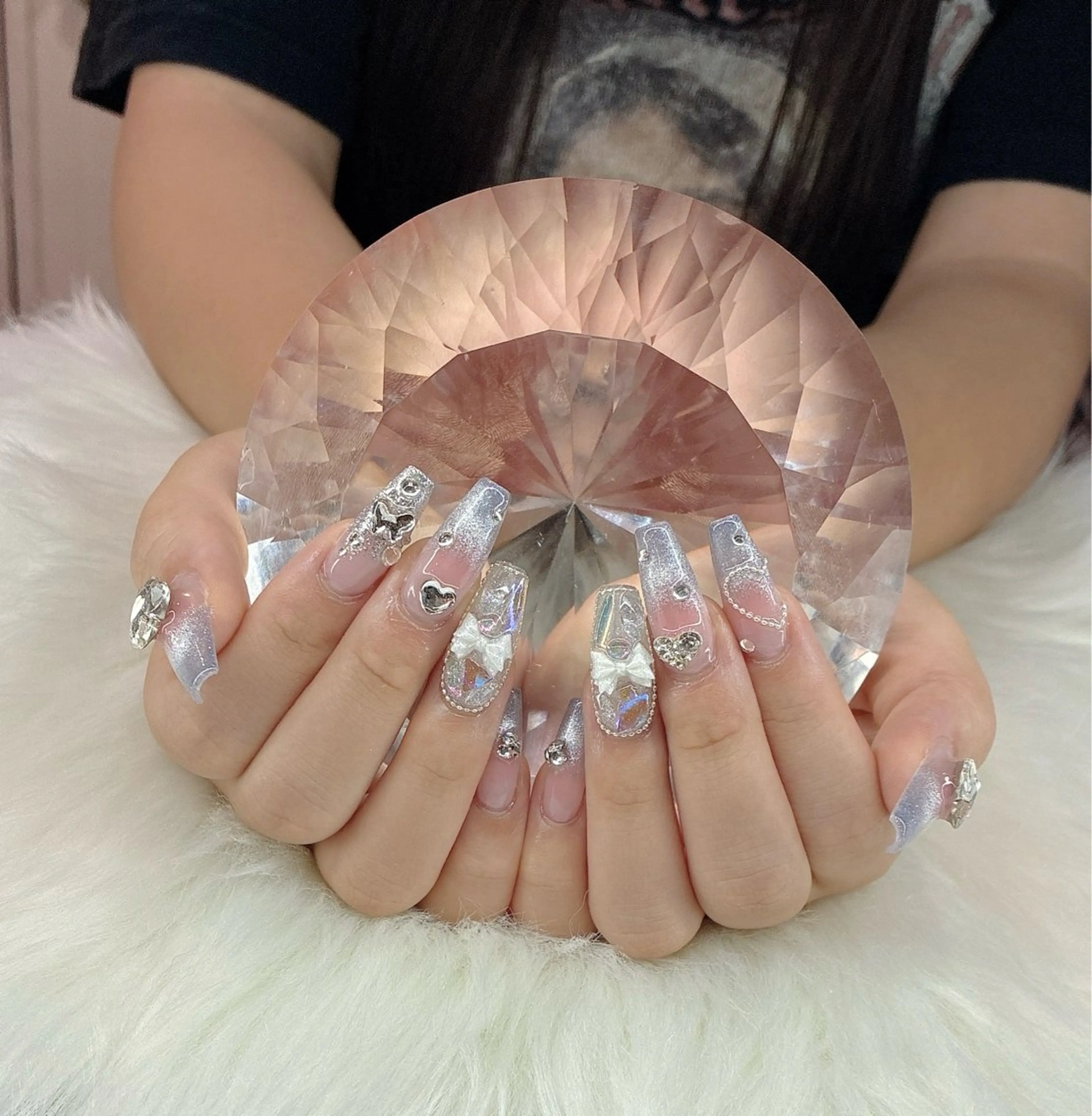 ネイル LoaChaton kaeのネイルデザイン