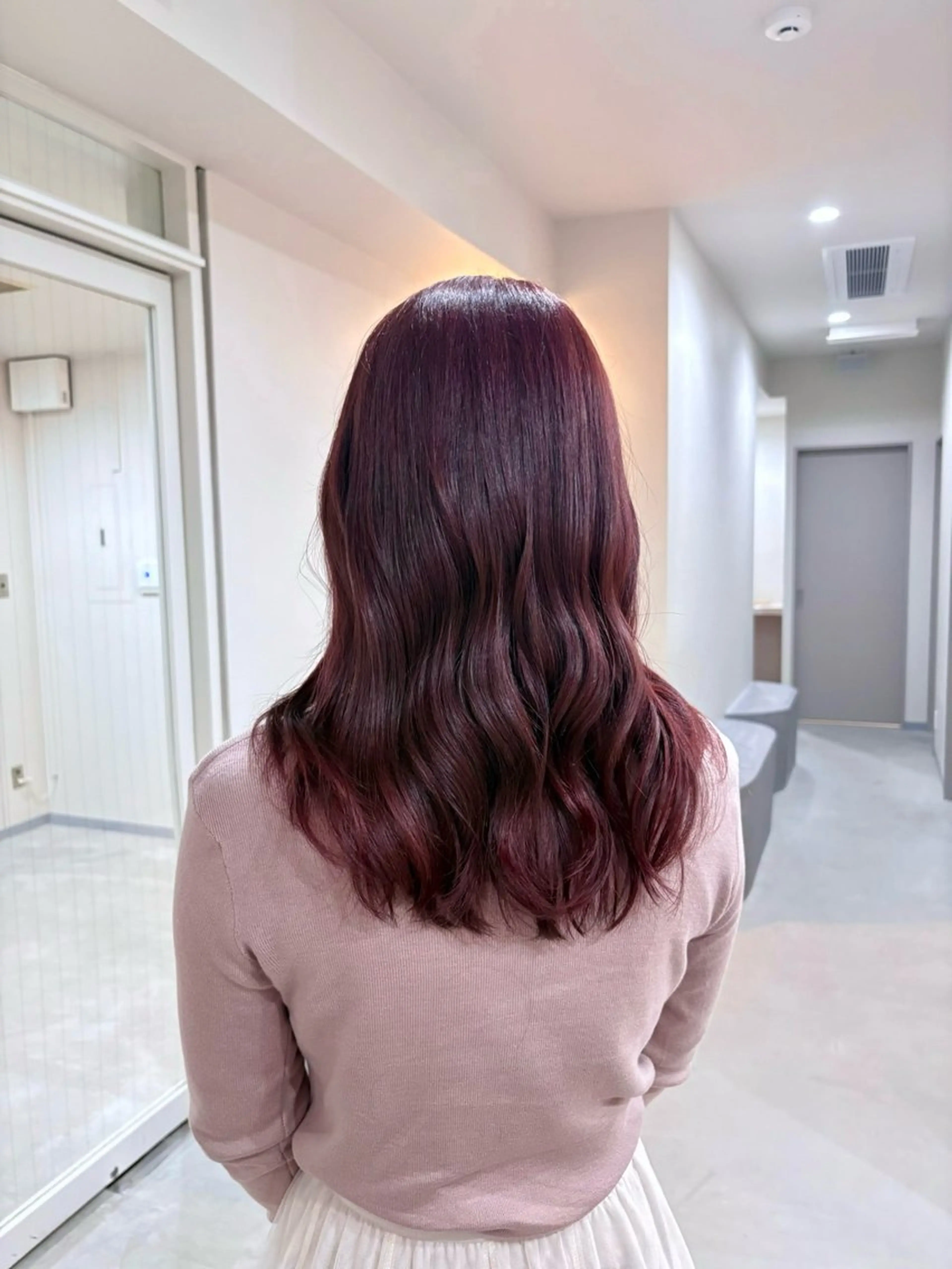 セミロング カット ヘアカラー トリートメント Takane .のヘアスタイル