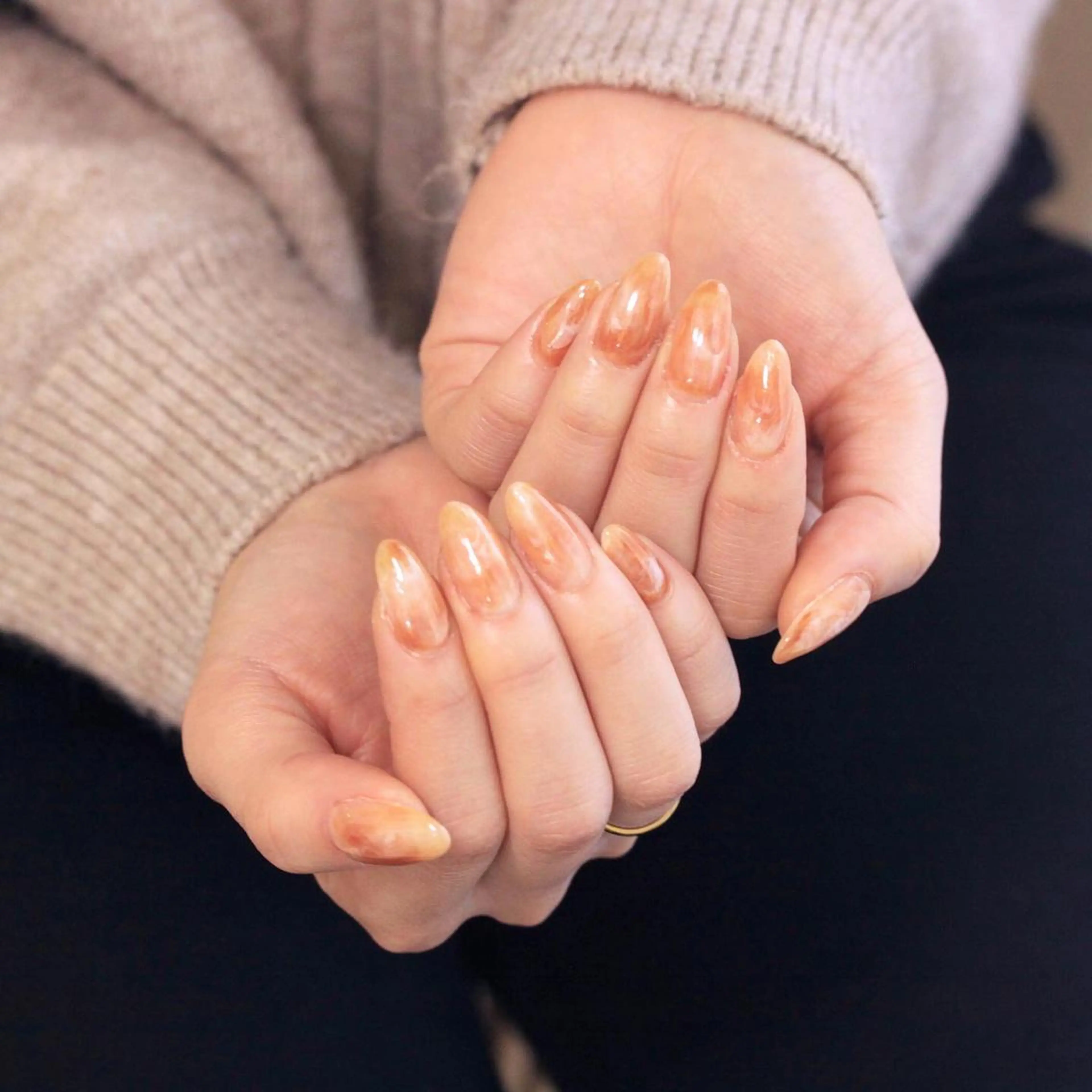 ネイル ブラウン ハンドネイル Elio所属・Elio 国泰寺のネイルデザイン