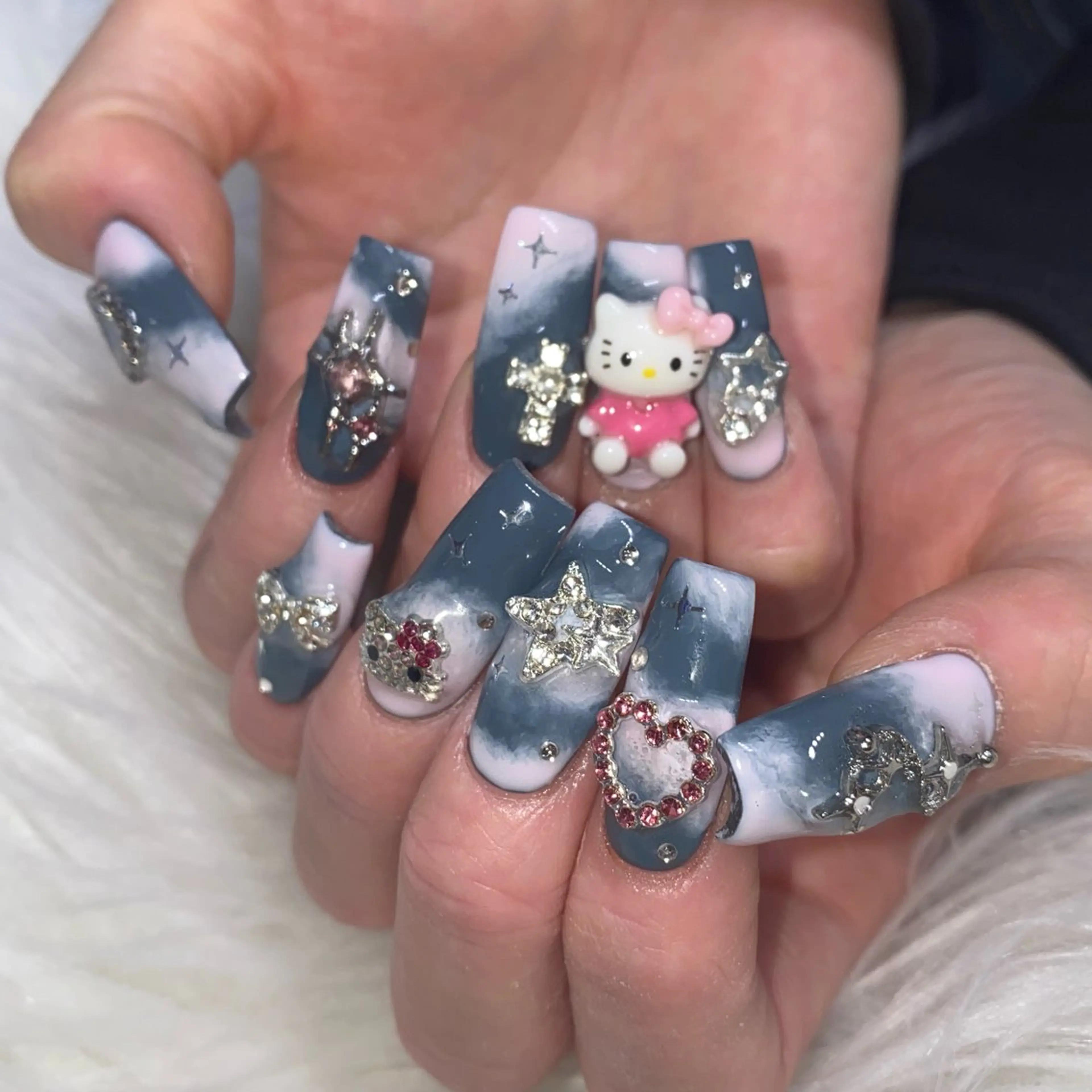 ネイル ハンドネイル NAILJUNKIE ♡布施駅徒歩すぐのネイルデザイン