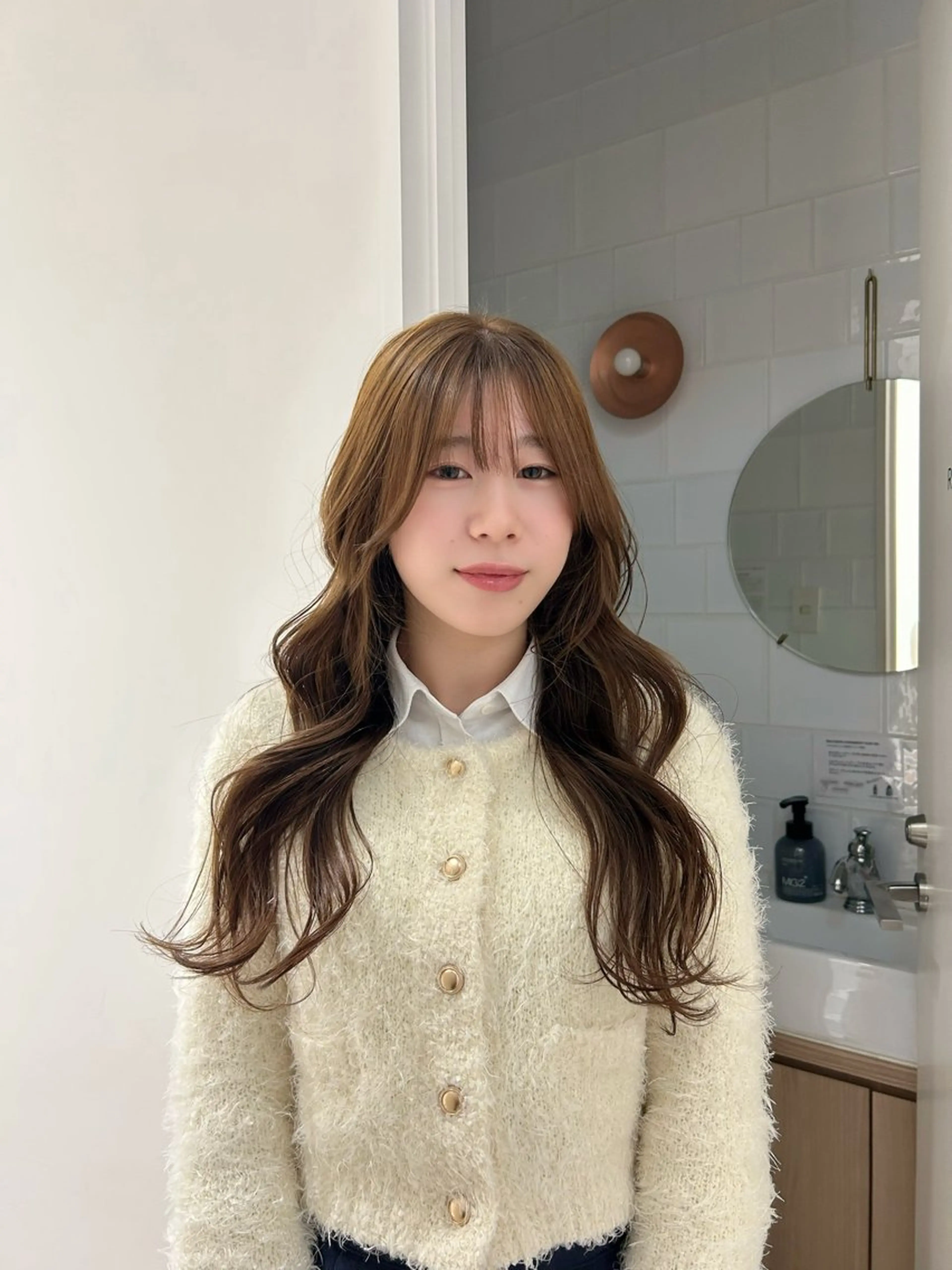 ロング カラー ベージュカラー Nanami🧸🤍 ワンカラーモデル募集のヘアスタイル