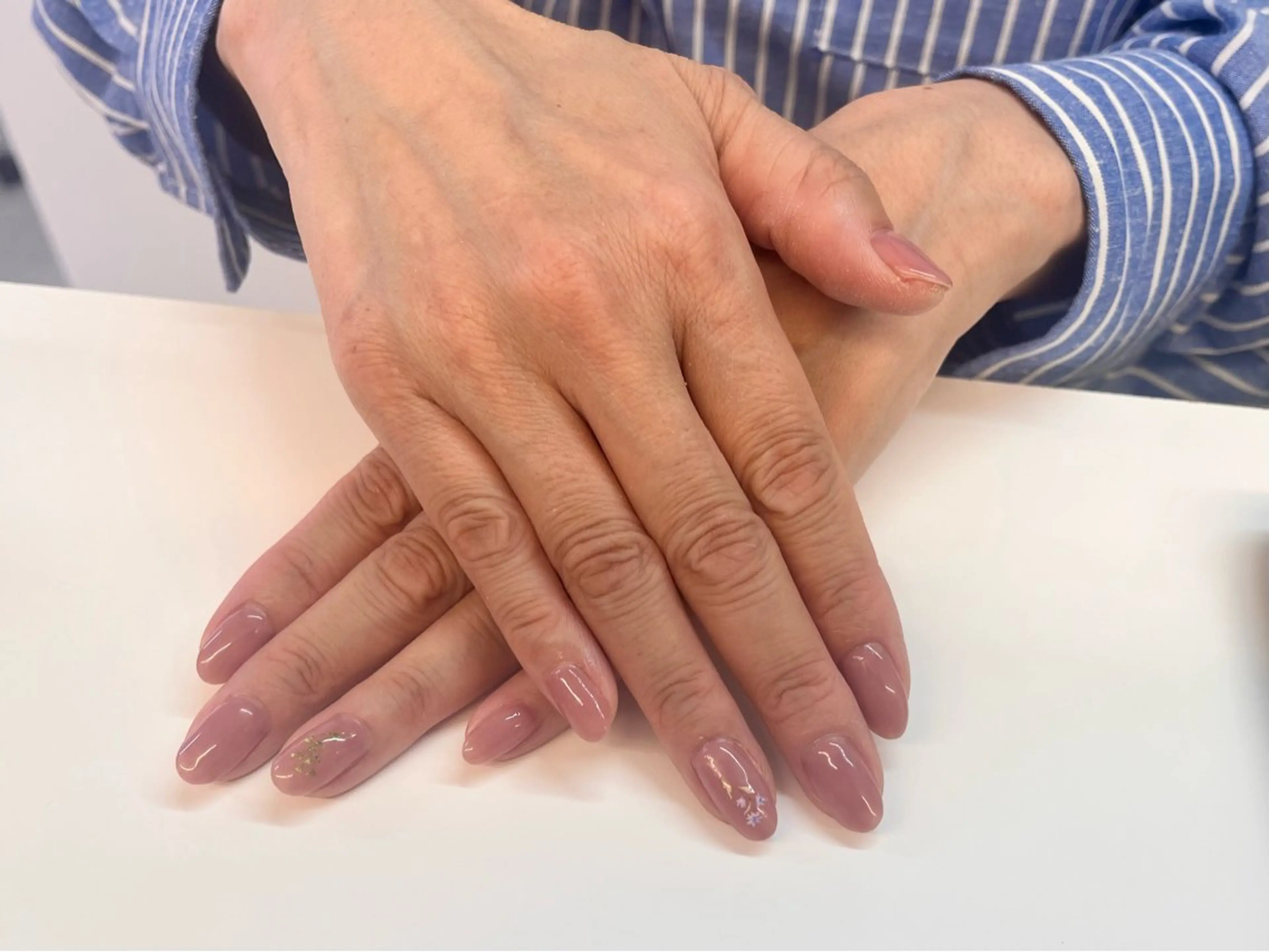 ネイル ハンドネイル ✨MORE✨ 藤井寺駅前🌿のネイルデザイン