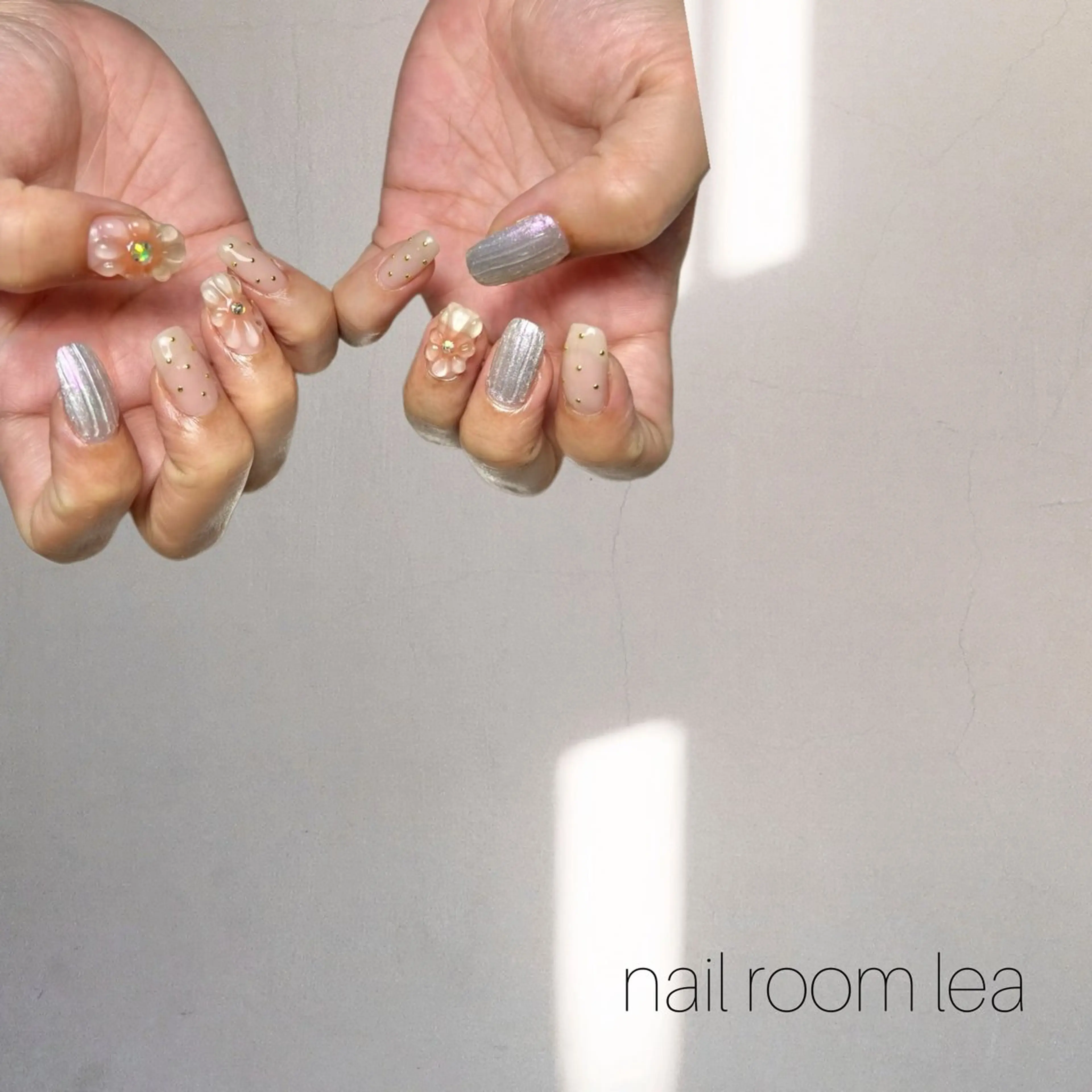 ネイル ハンドネイル nailroom leaのネイルデザイン