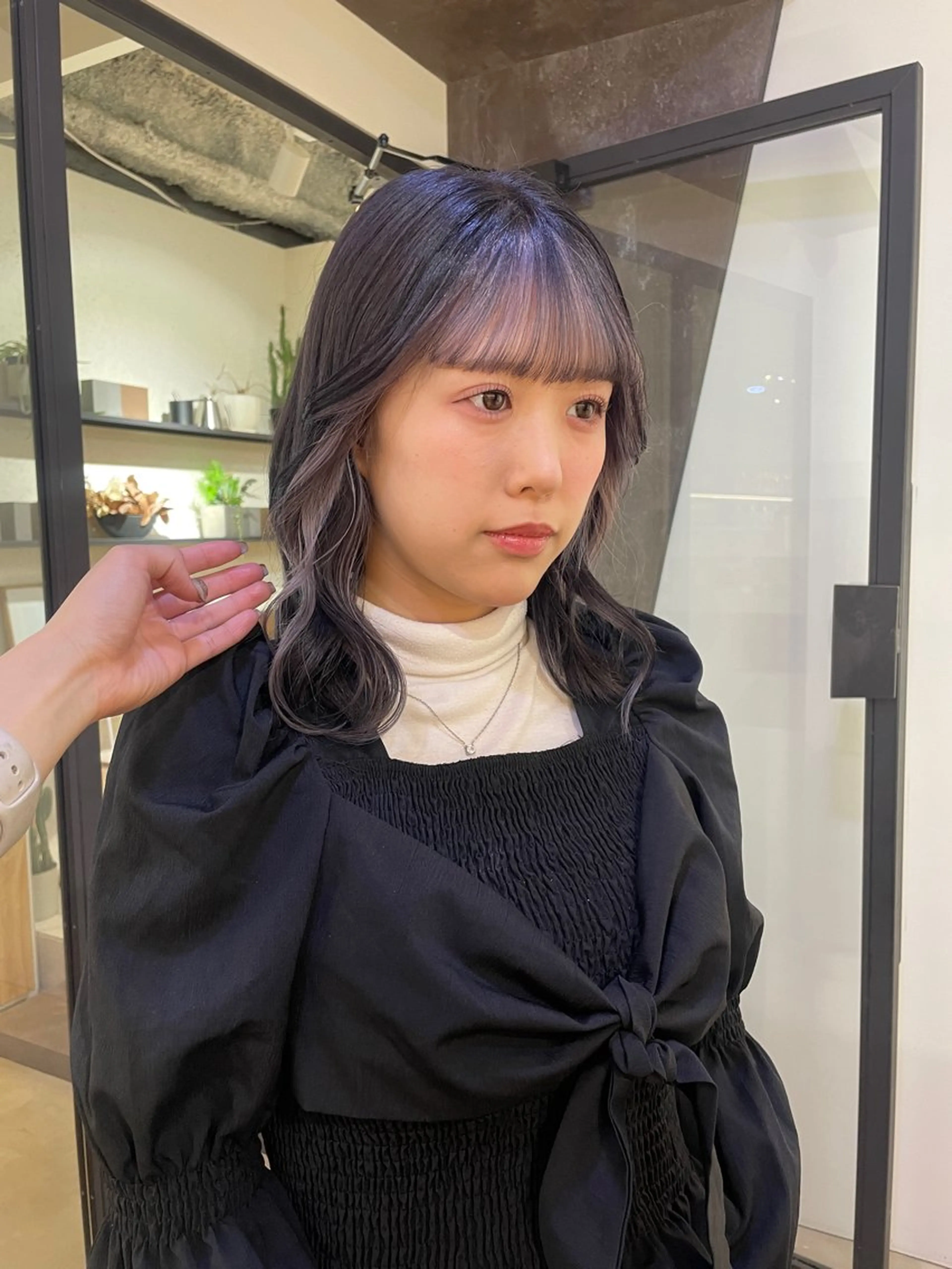 ミディアム カラー シイナ /札幌美容師のヘアスタイル