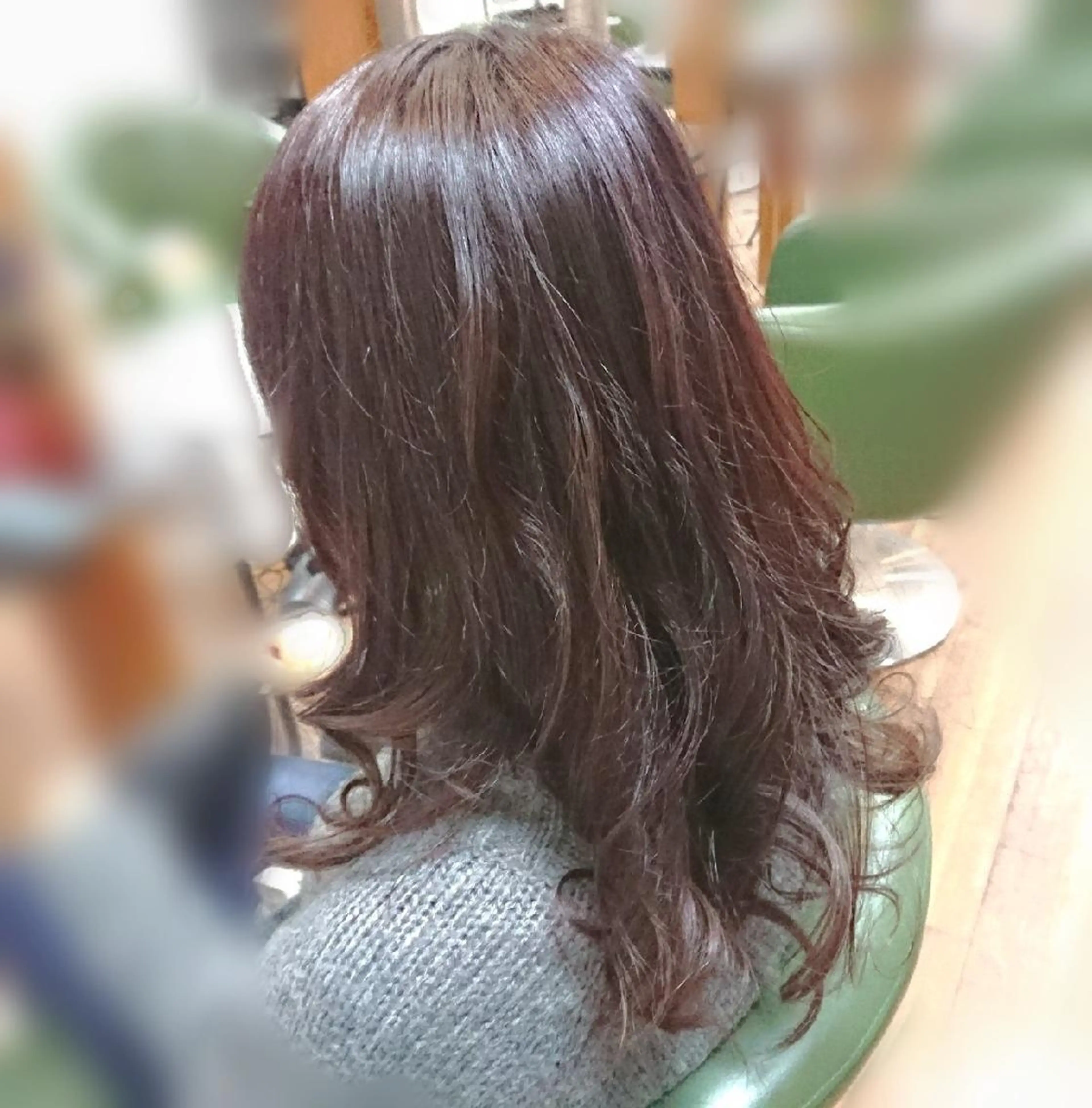 セミロング パープルカラー カット ヘアカラー トリートメント 渡辺 康行のヘアスタイル
