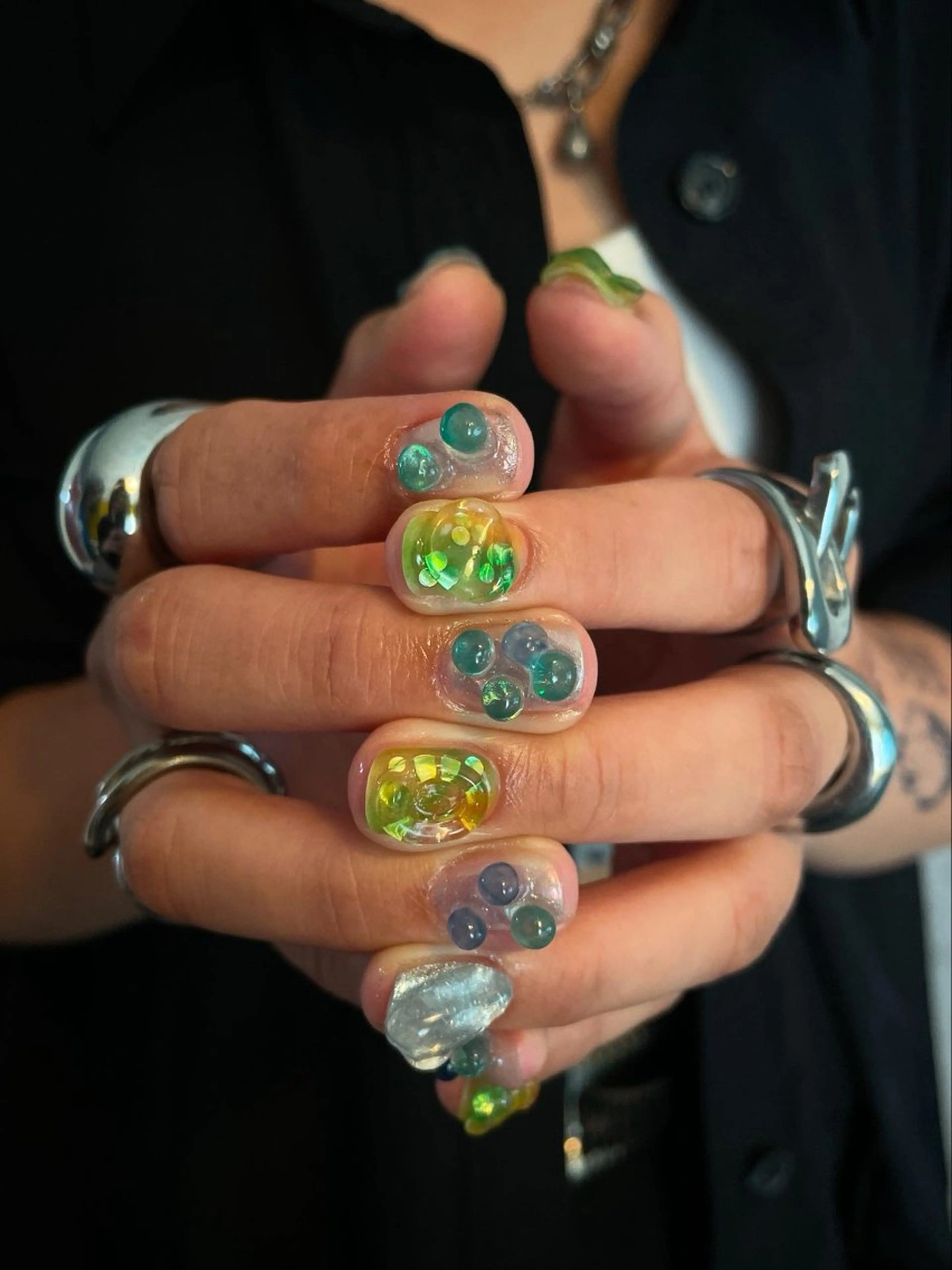 ネイル ハンドネイル KUU所属・Sae ⭐️のネイルデザイン