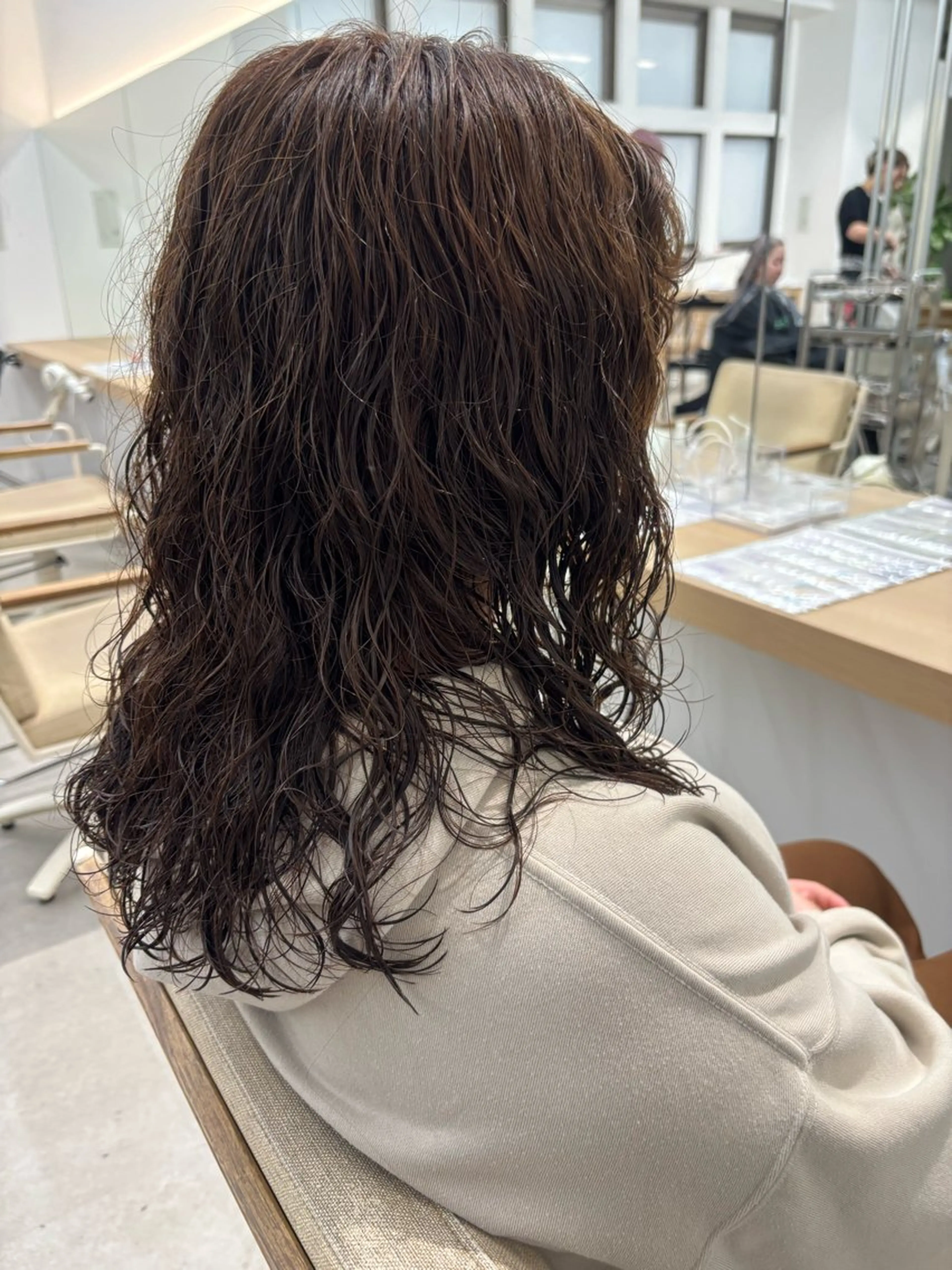 セミロング パーマ セミロングパーマ カット パーマ トリートメント ayaka #パーマ#アレンジのヘアスタイル