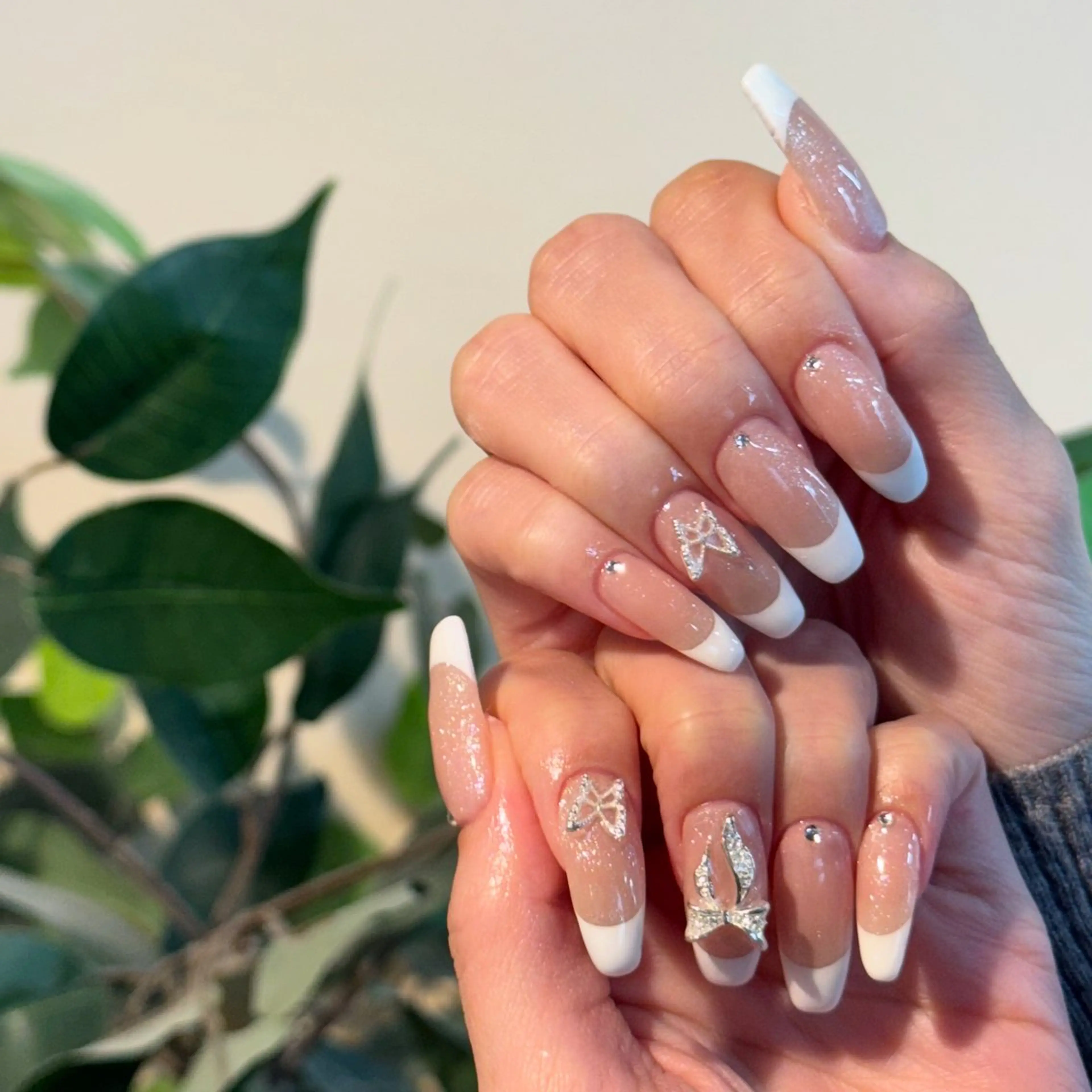 ネイル ☁️BLITZ 🎀笠原雪音🎀のネイルデザイン