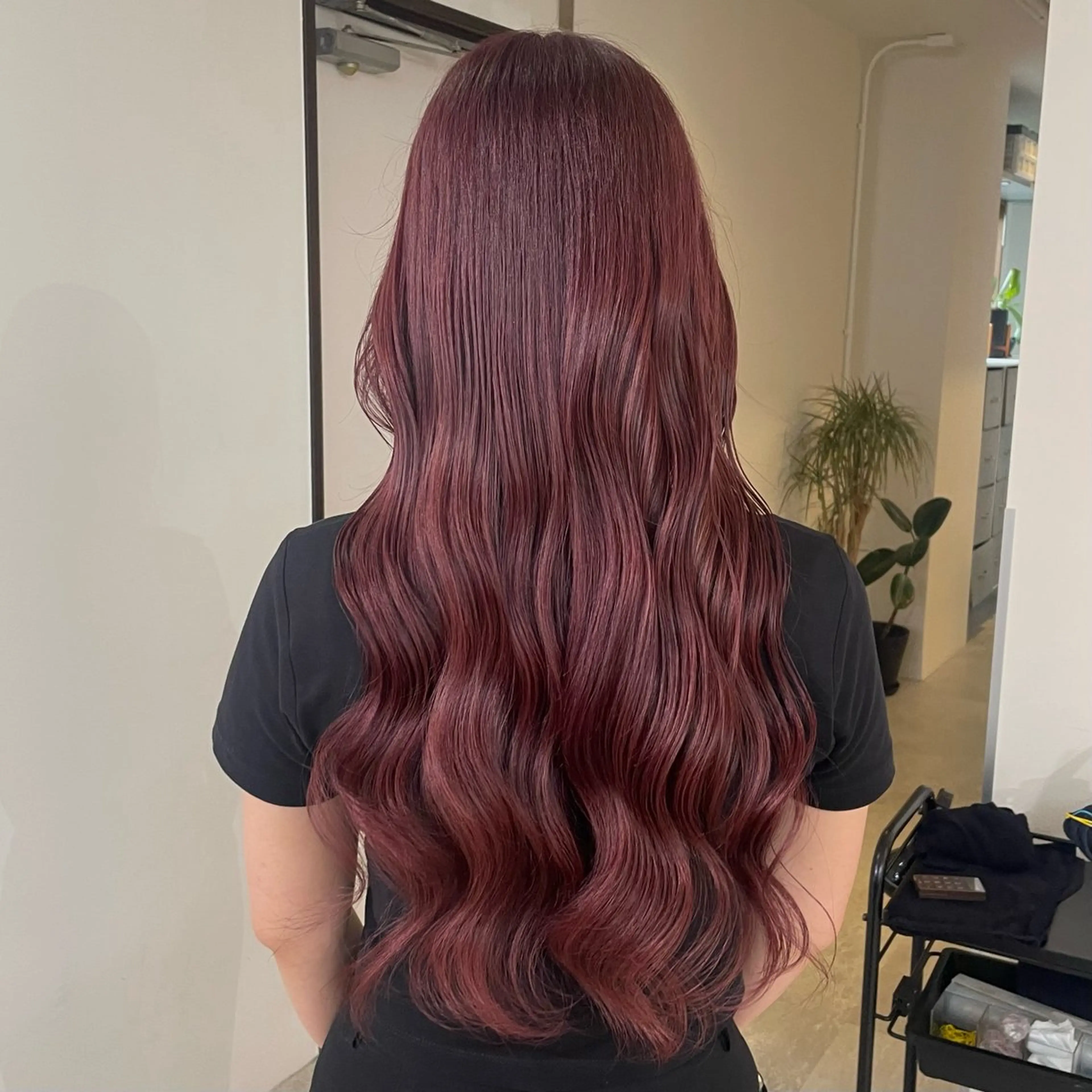 ロング カラー ブリーチ 透明感カラー 顔まわりレイヤー 顔周りカット レイヤーカット nonoka オリーブ/レイヤーのヘアスタイル