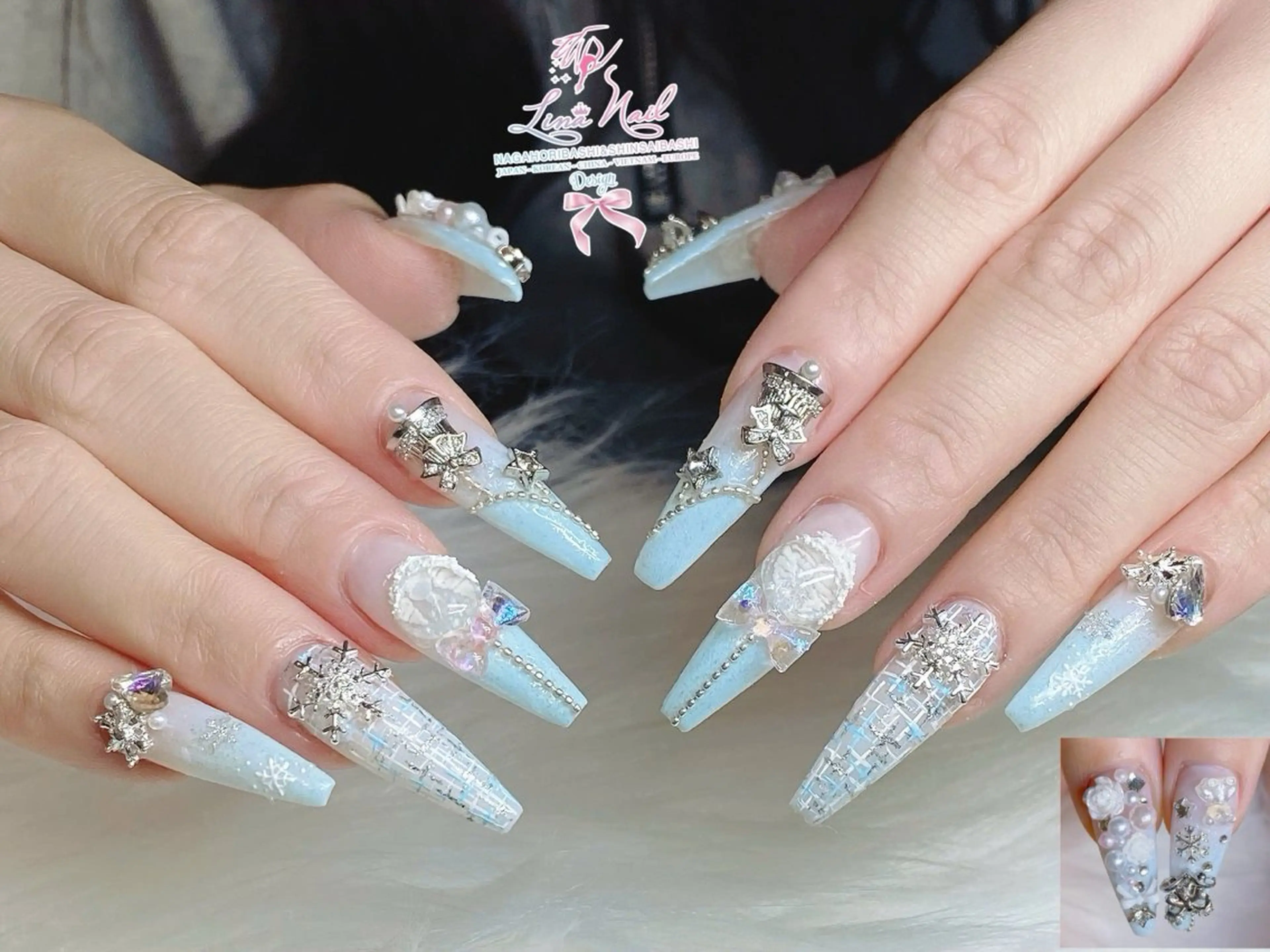 ロング 韓国風ヘア ロング クリスマス ハンドネイル Linanail Nambaのマツエク・マツパデザイン