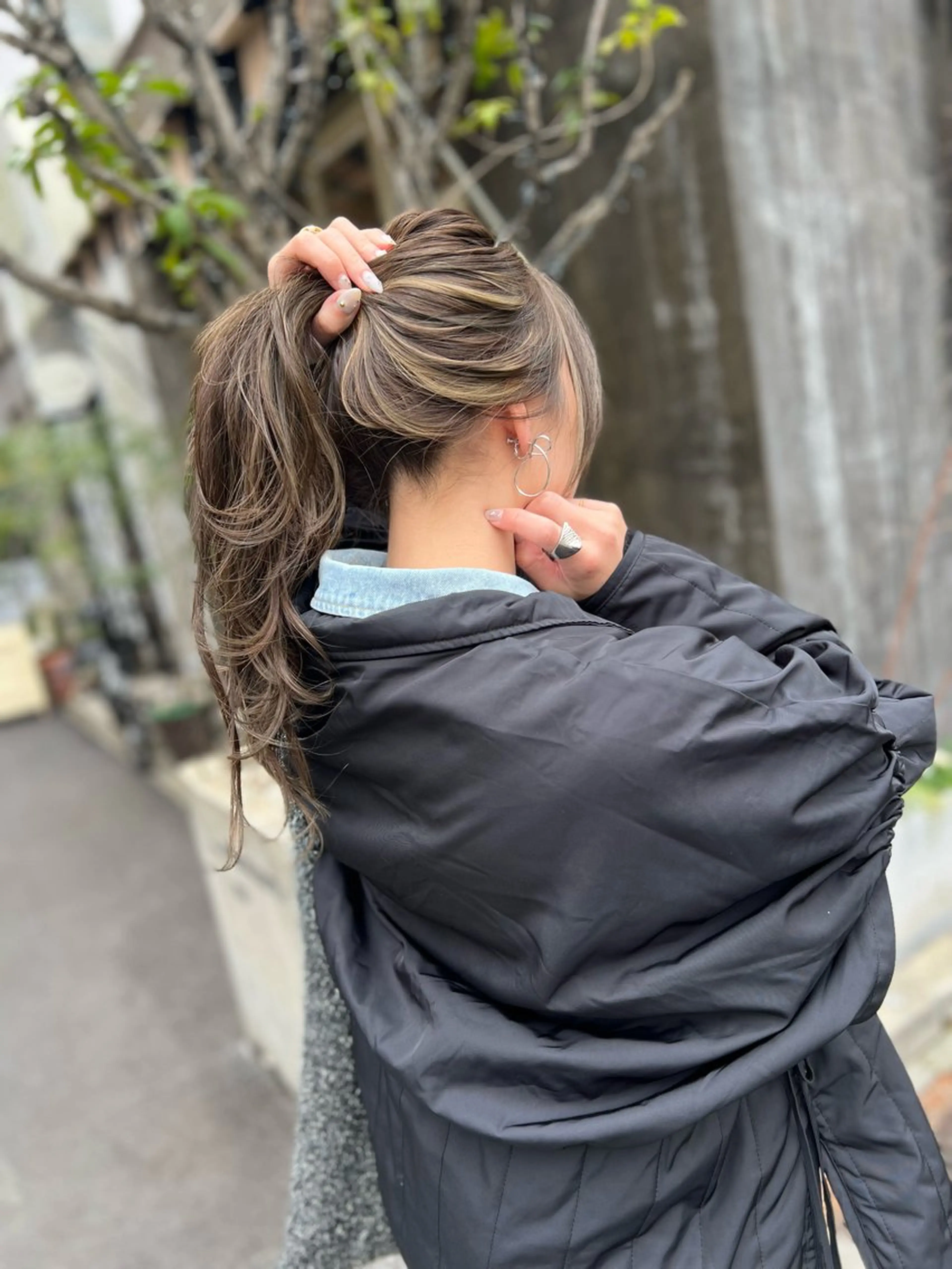 ロング カラー ブリーチ ハイライトカラー ハイライト ロング カット ヘアカラー 原田 和幸のエステ・リラクイメージ