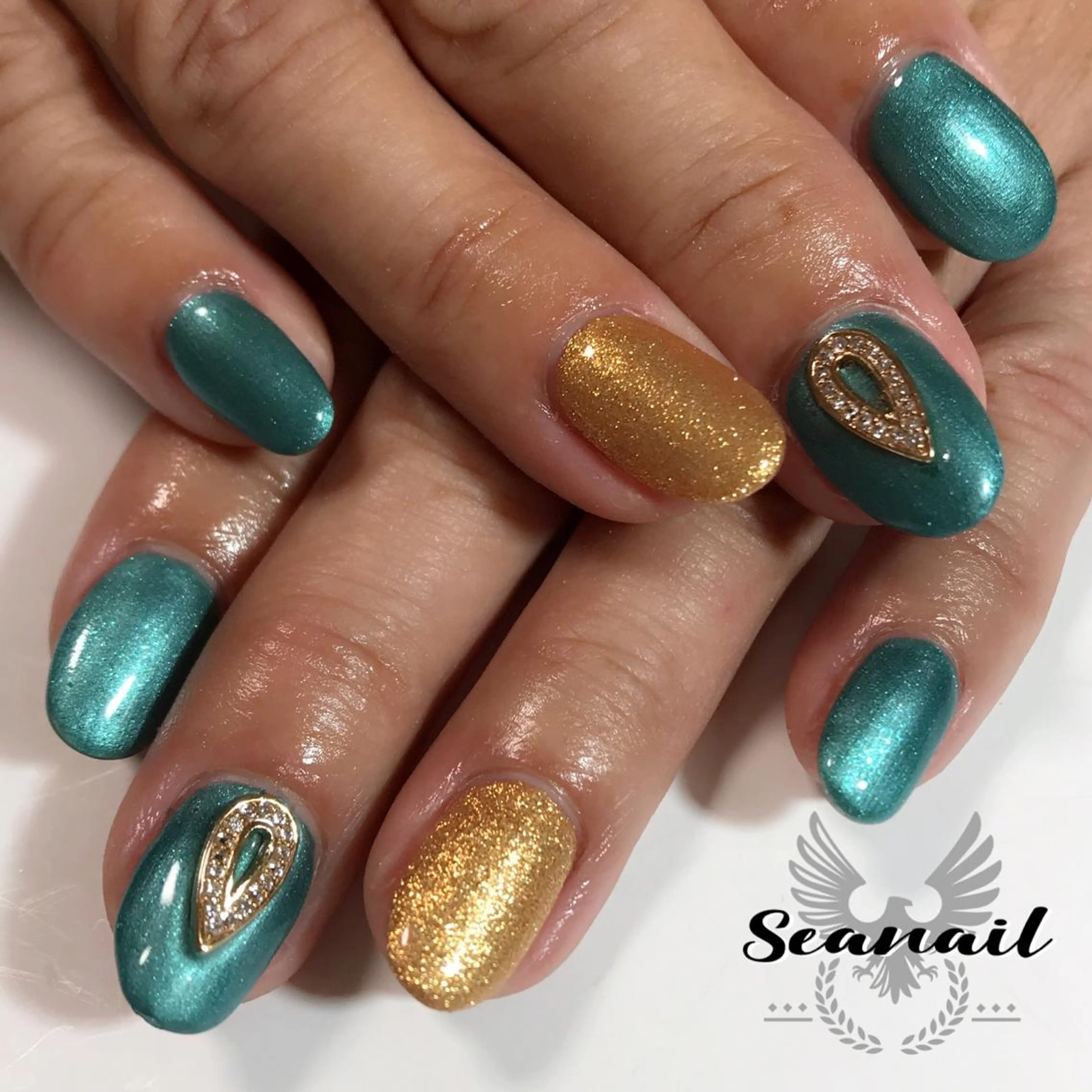 ネイル 小尾 栞のネイルデザイン