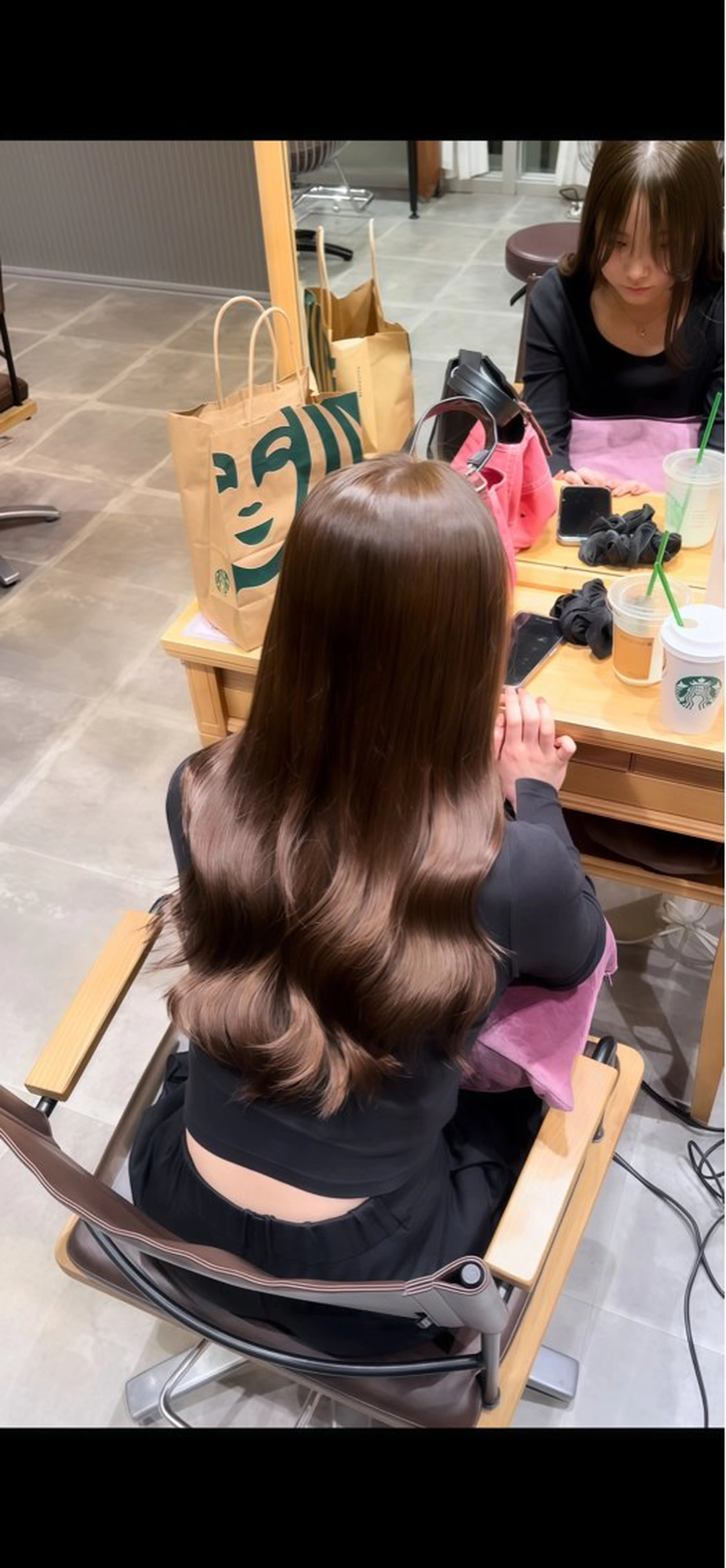 ロング ヘアカラー 橋本 倫生のヘアスタイル