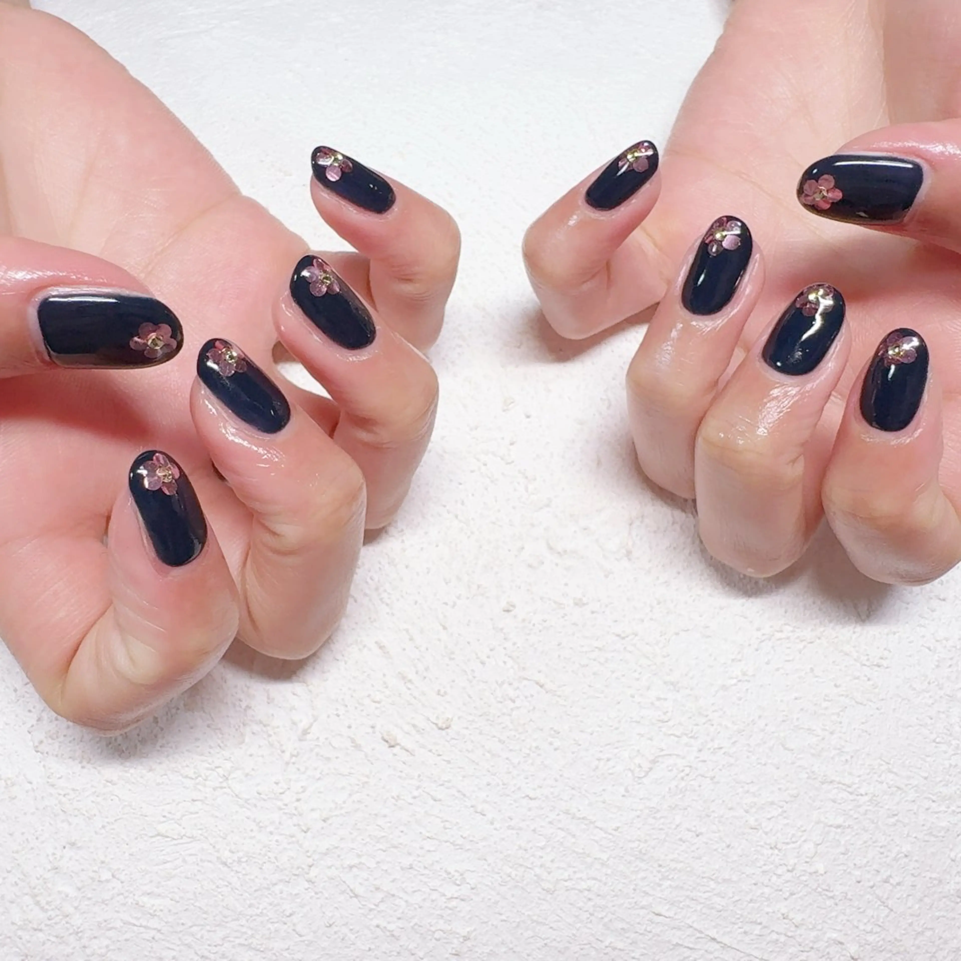 ネイル 持ち込み Regaro i.sのネイルデザイン