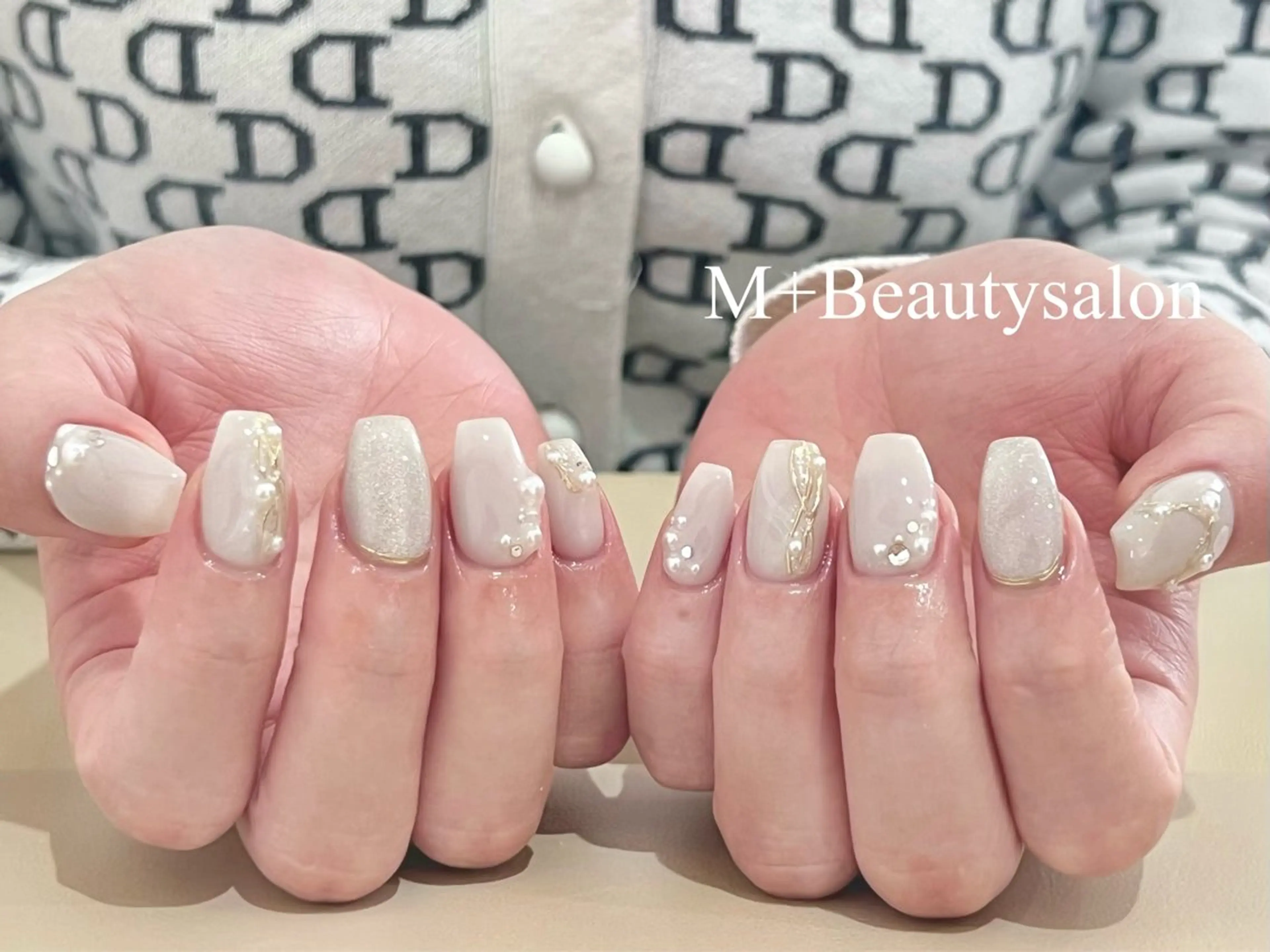 ネイル M+  Beauty Salonのネイルデザイン