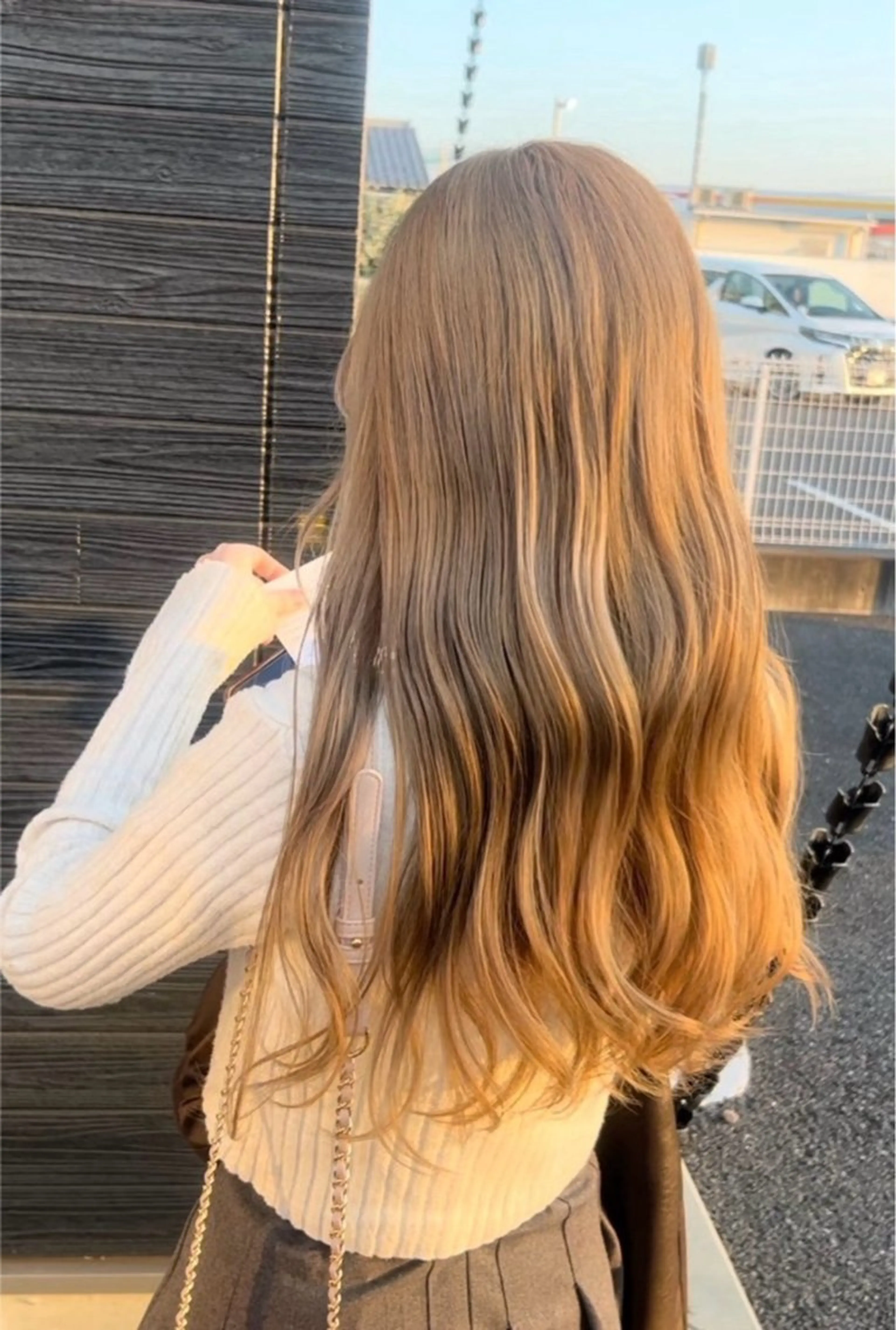 ロング カラー ブロンド カット ヘアカラー ハイトーン、カラー 特化⟡.·すわ☁️のヘアスタイル