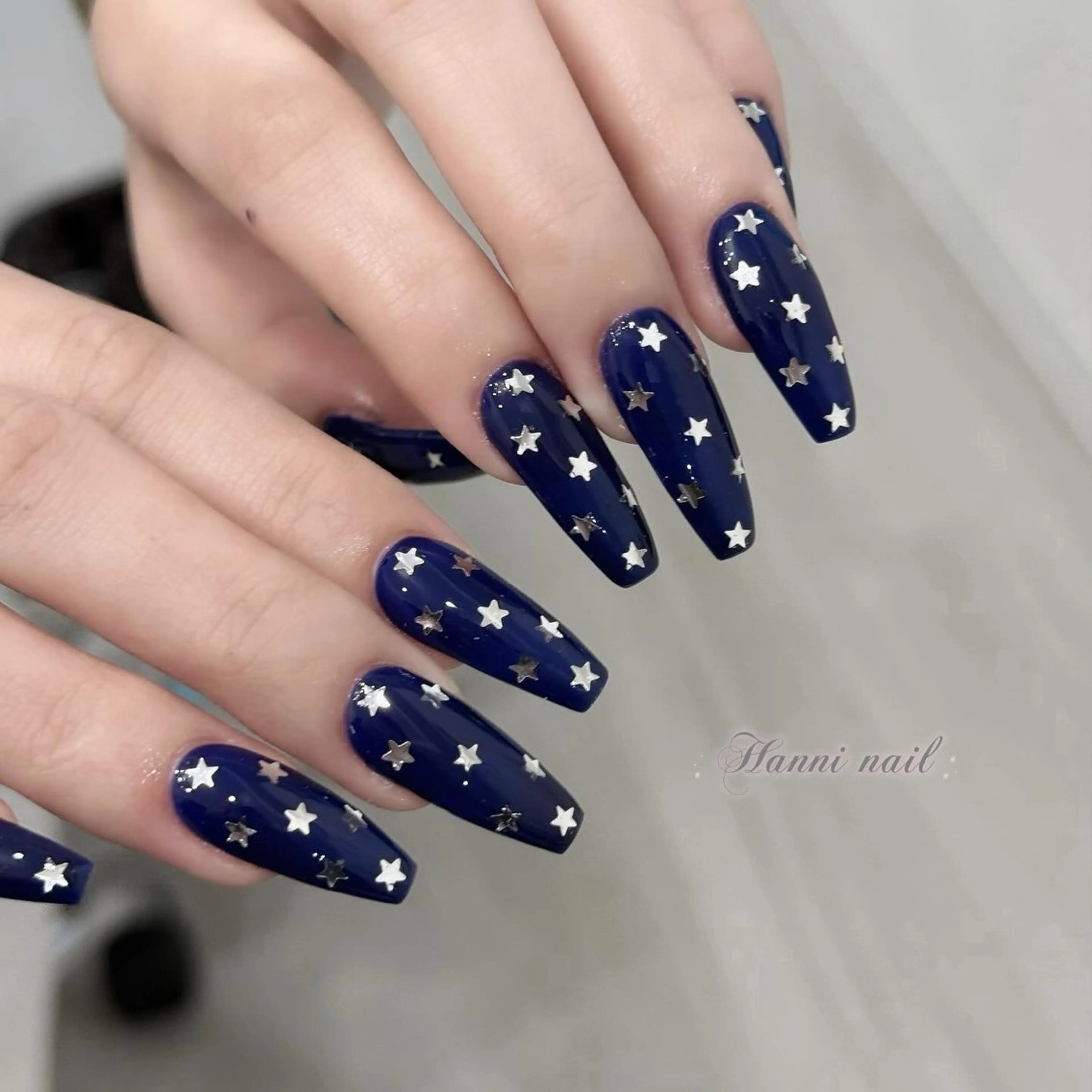 ネイル アートネイル ボルドー フレンチネイル 韓国ネイル 持ち込み ハンドネイル Hanni Nail Salon所属・Hanni ハンのネイルデザイン