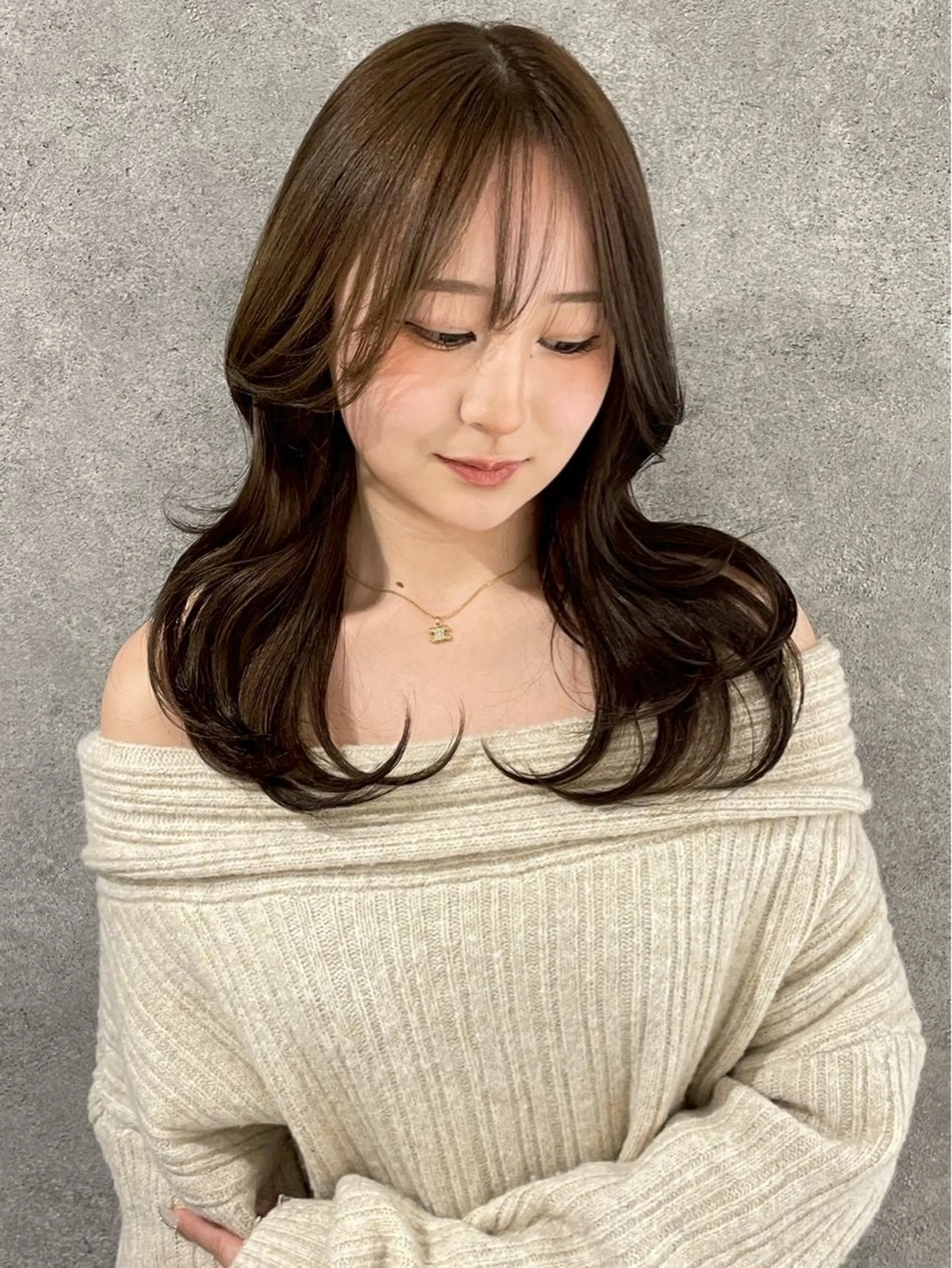 ロング カラー 透明感カラー ダブルカラー グレージュ レイヤーカット 紅都🫧透明感 水光カラー🫧のヘアスタイル