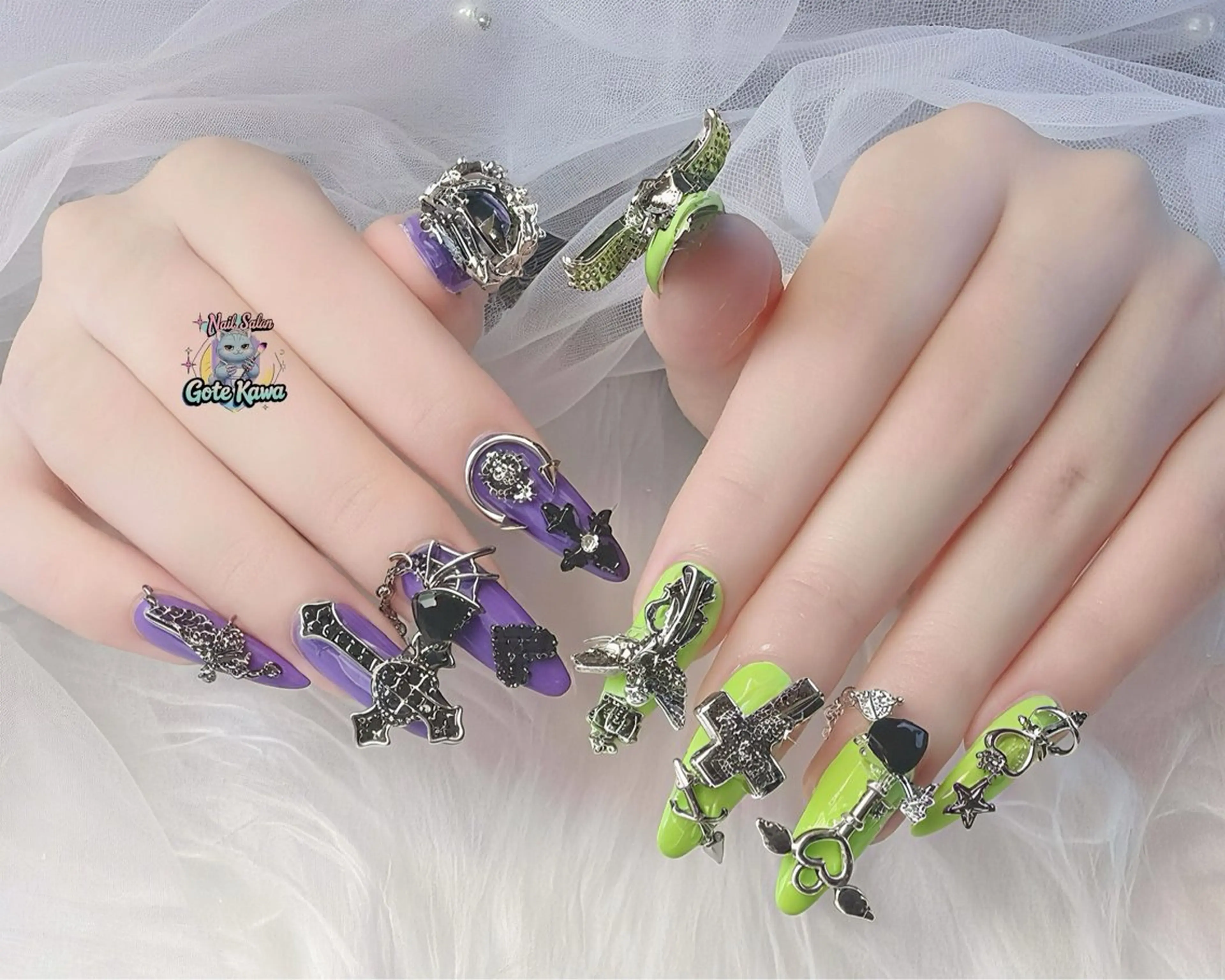 ネイル 持ち込み ハンドネイル ハンドケア Gote Kawa nail salonのネイルデザイン