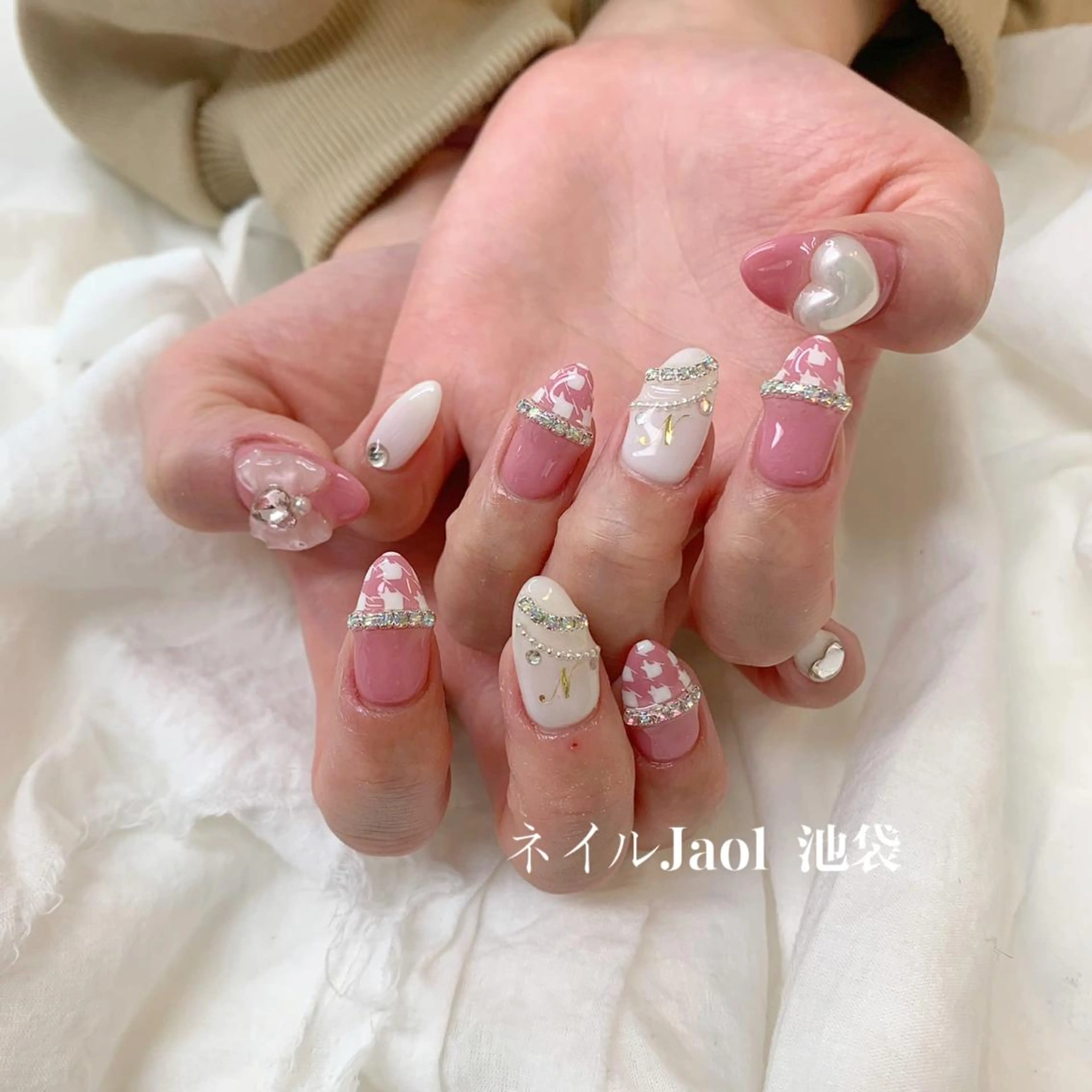 セミロング ハンドネイル ネイルJaol 池袋のネイルデザイン