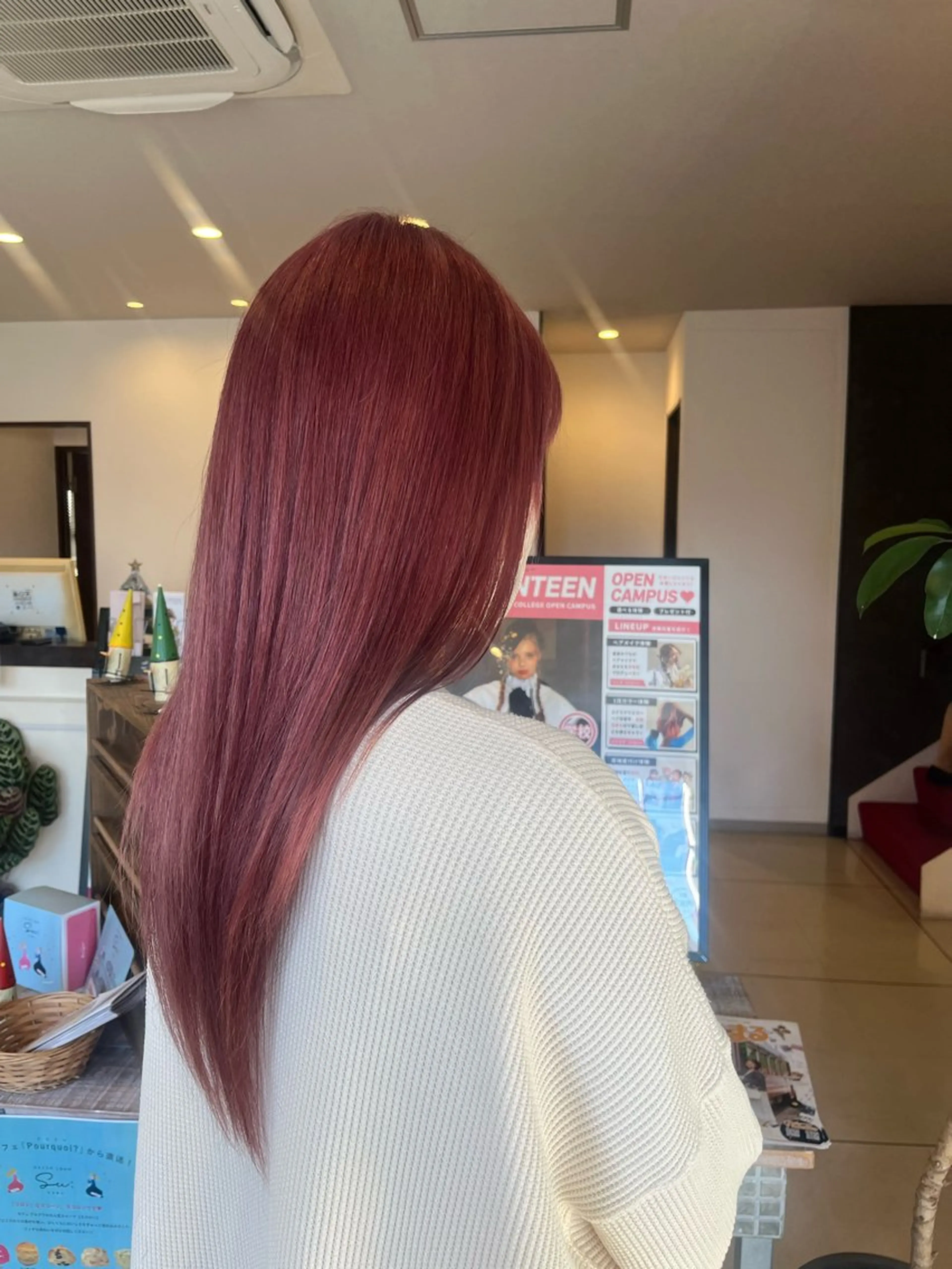 セミロング カラー ヘアカラー トリートメント 柔らかい艶暖色 レイヤー🫧姫汝のヘアスタイル