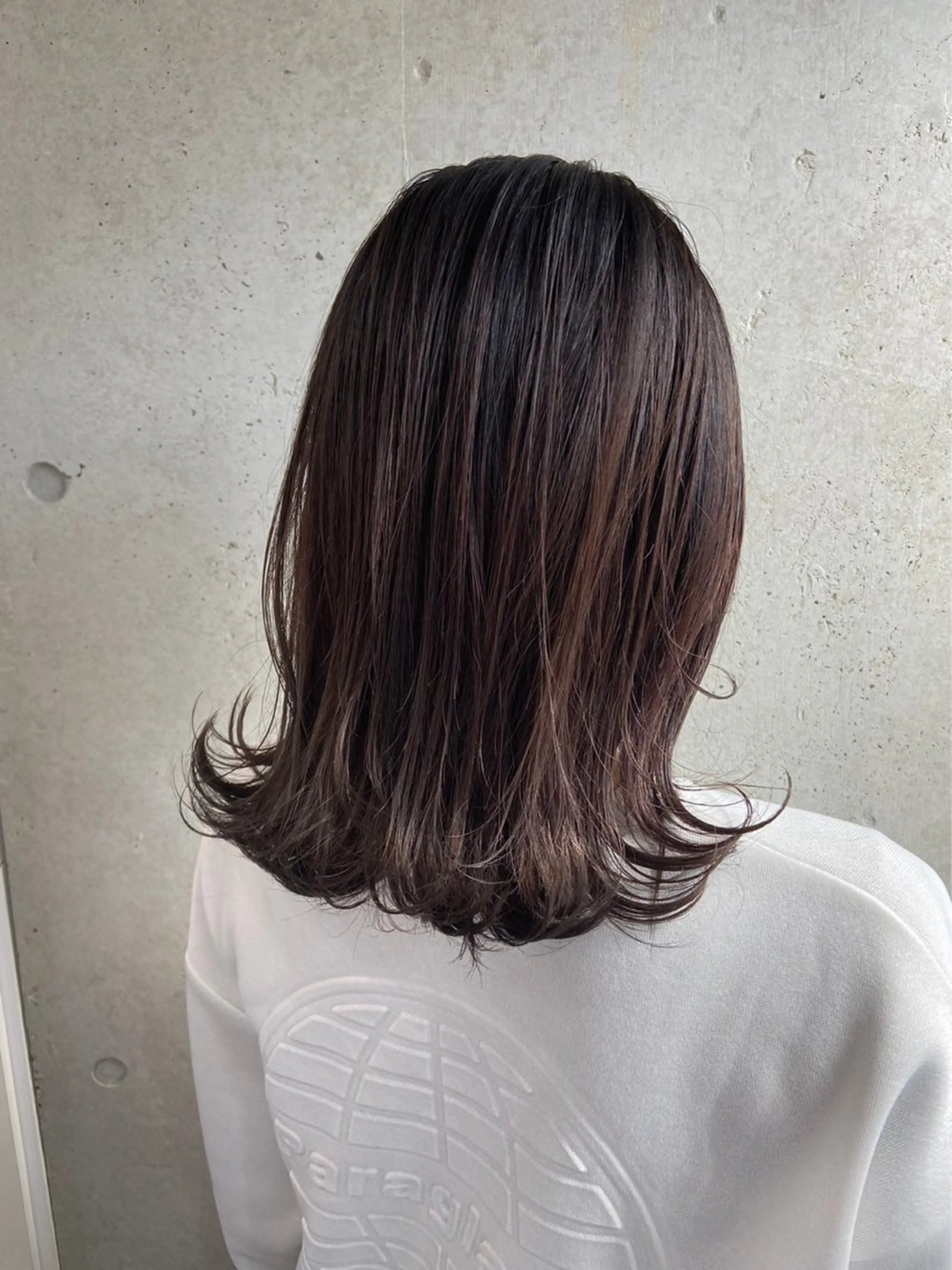 ミディアム カット ヘアカラー トリートメント 中山 丈也のヘアスタイル