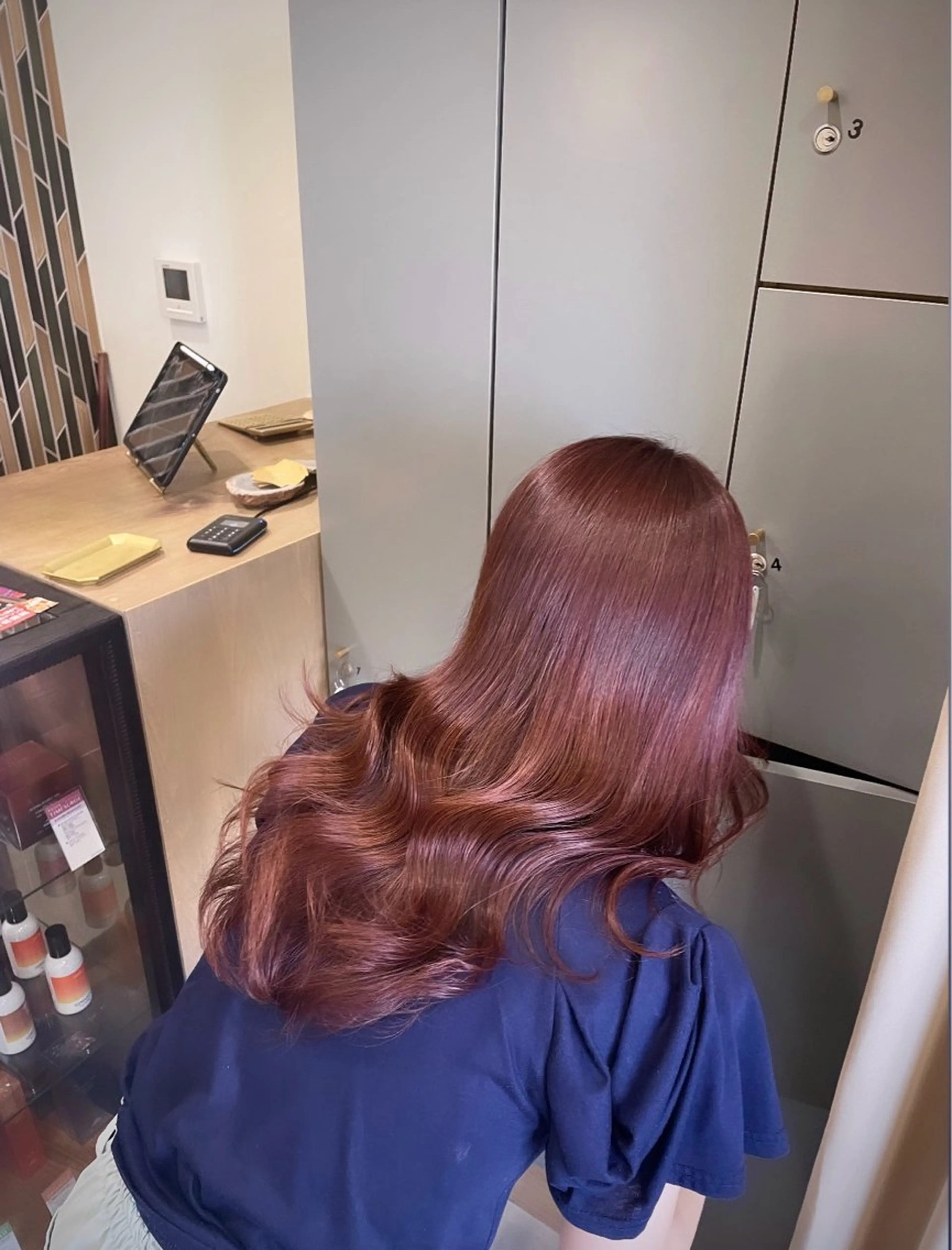 ロング カラー ヘアカラー トリートメント tim所属・tim hinaのヘアスタイル