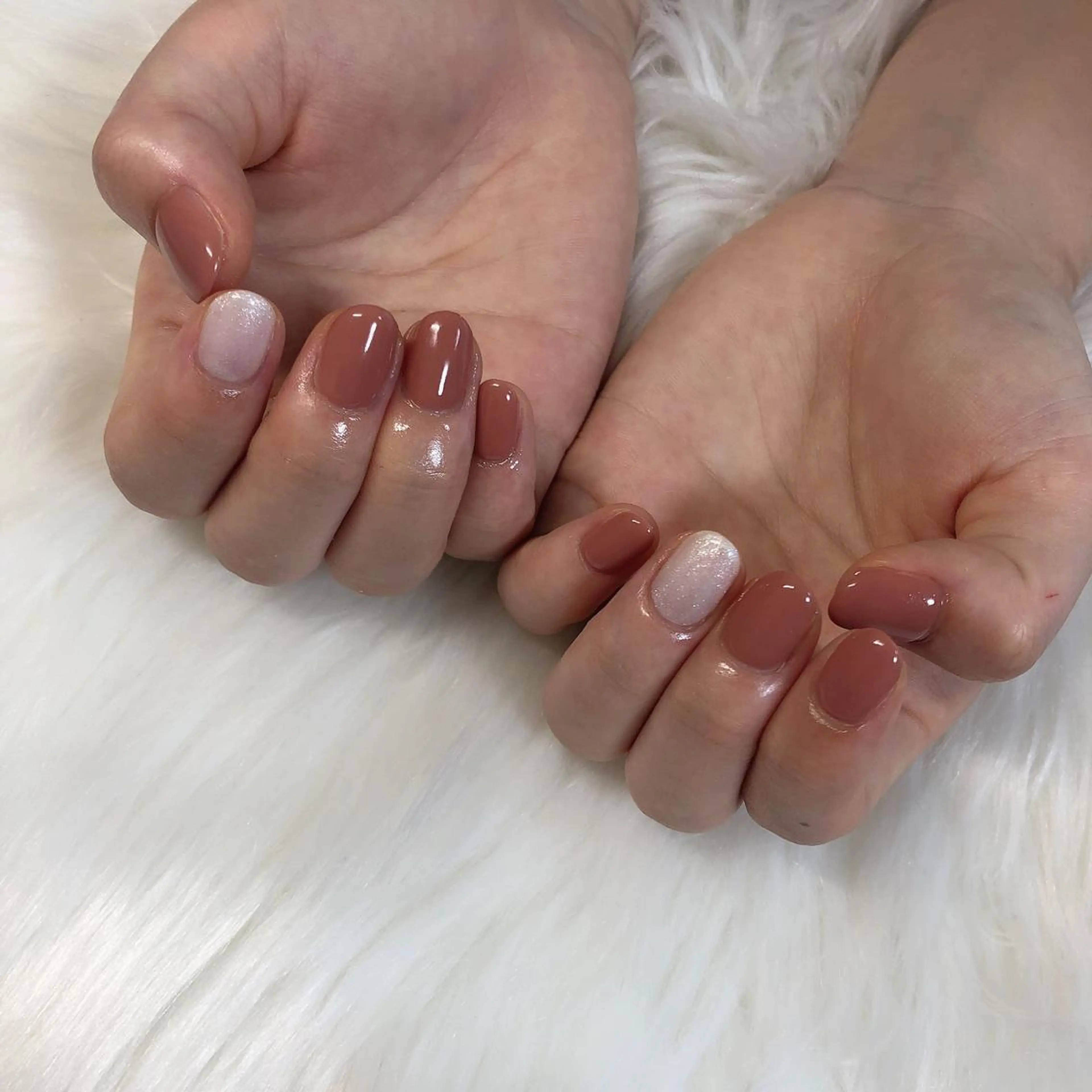 ネイル ハンドネイル 西岡 杏のネイルデザイン