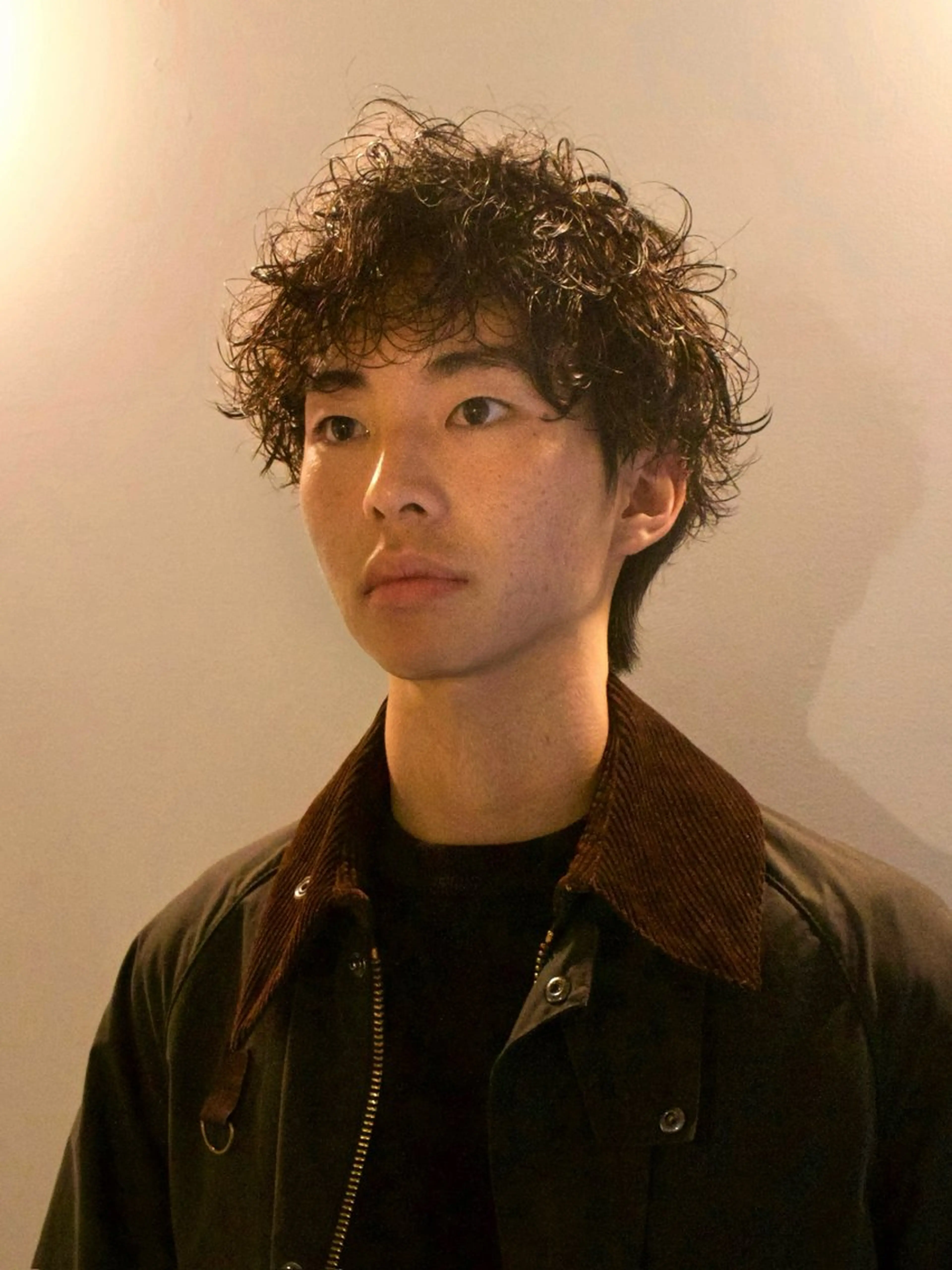 ショート パーマ 森田 鴻之介のヘアスタイル
