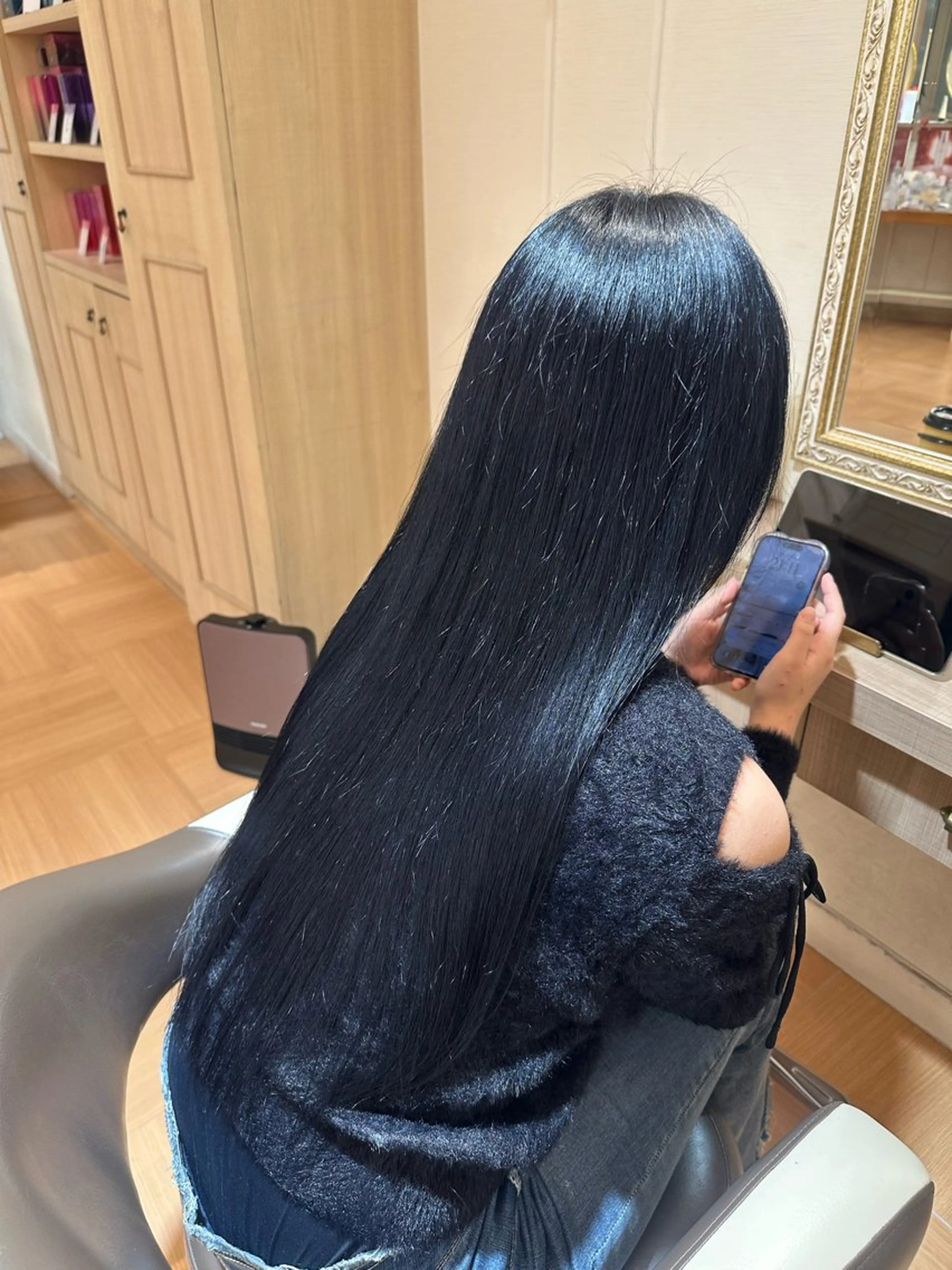 ロング 【yuni】 コタロウのヘアスタイル