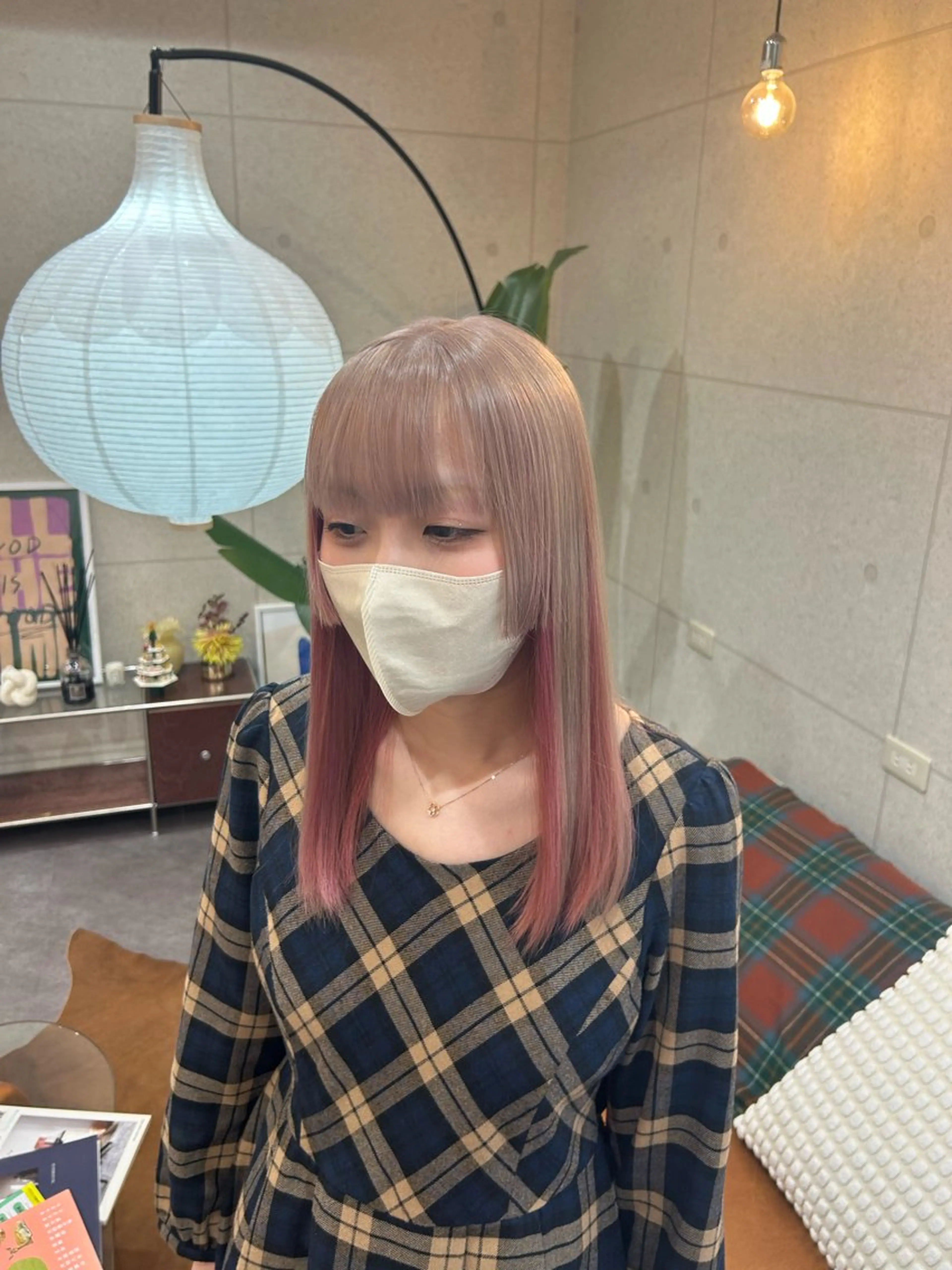 ミディアム lucia RYOのヘアスタイル