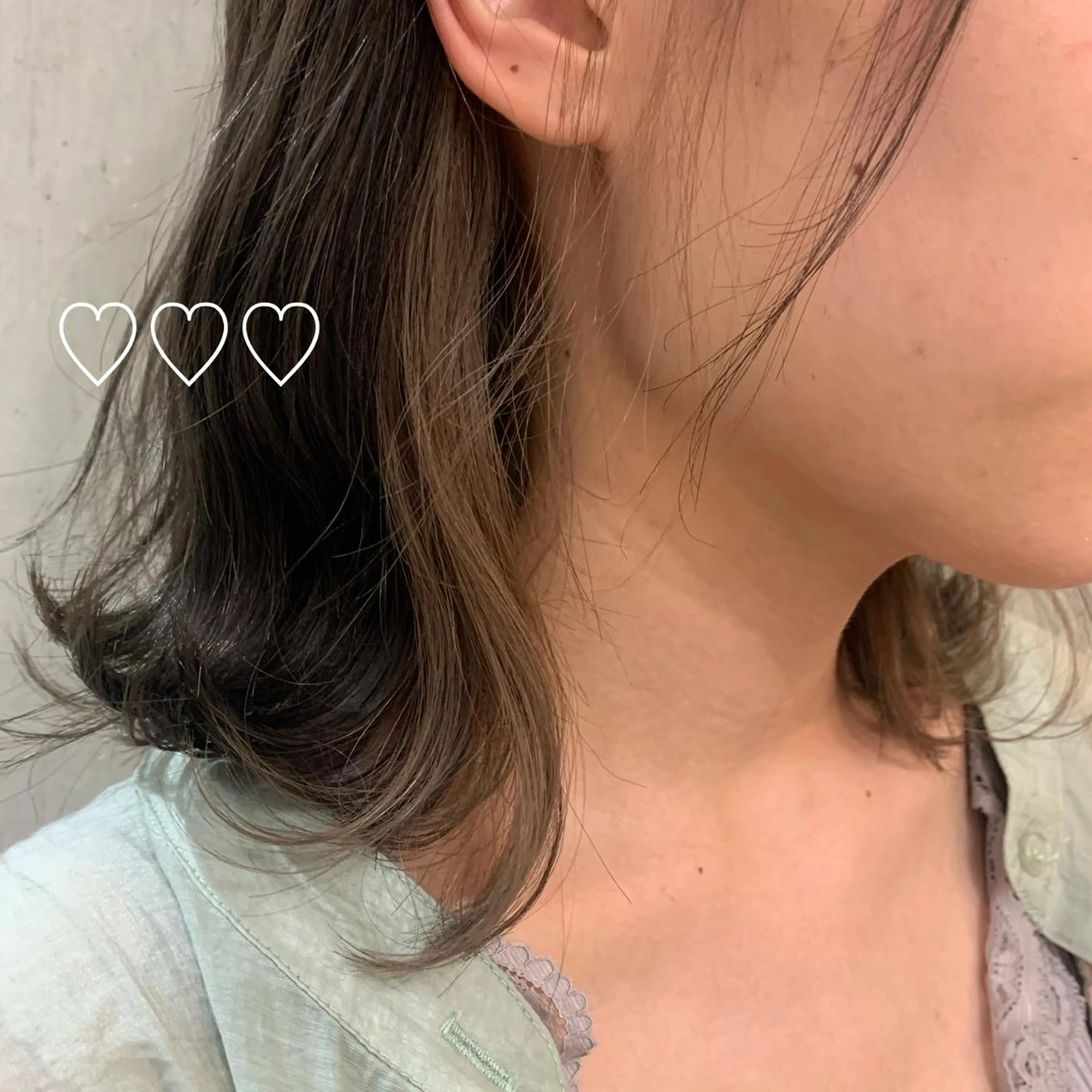 ミディアム カラー インナーカラー うえの ももねのヘアスタイル