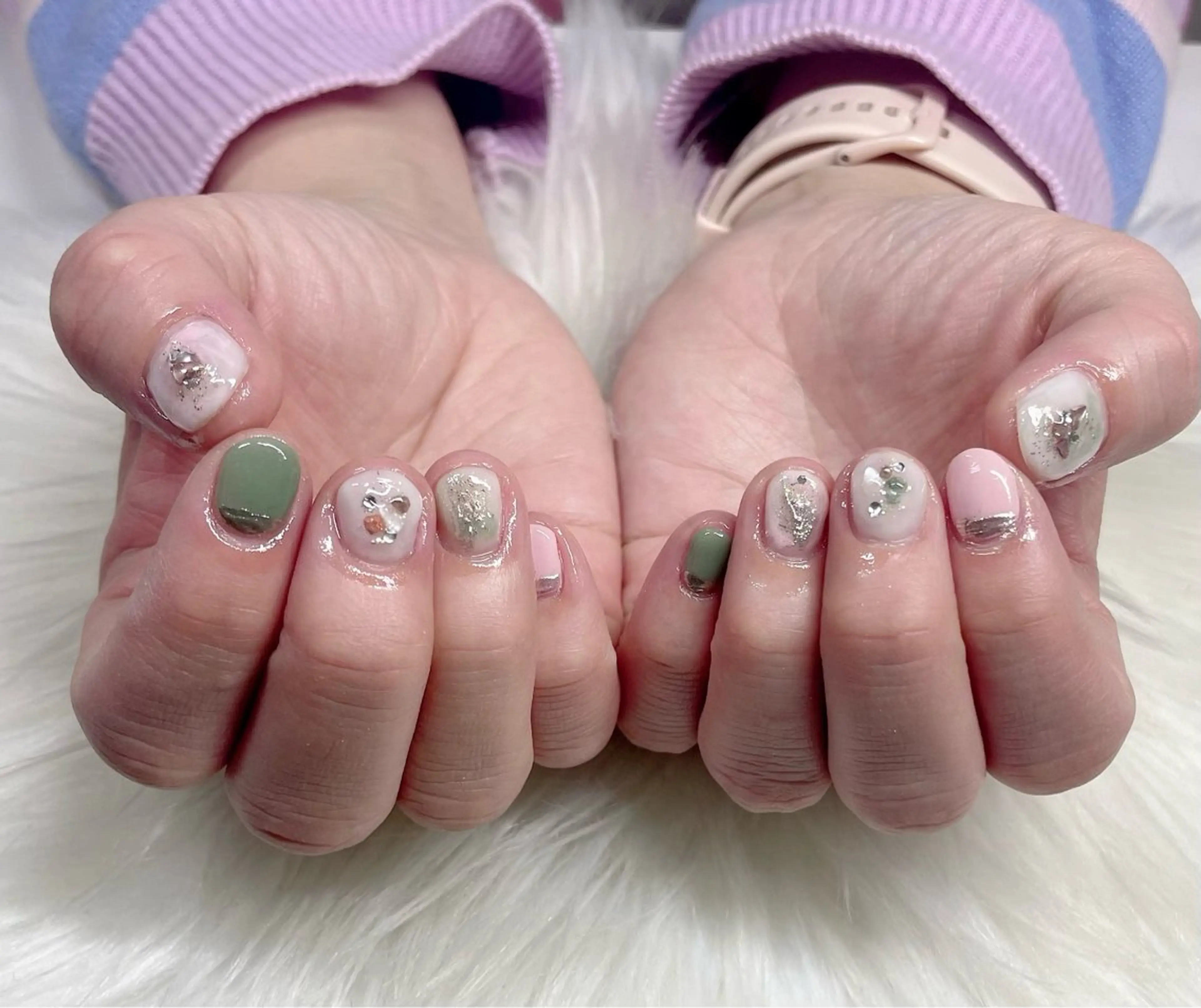 ネイル ハンドネイル ネイル・エステサロン UILANIのネイルデザイン