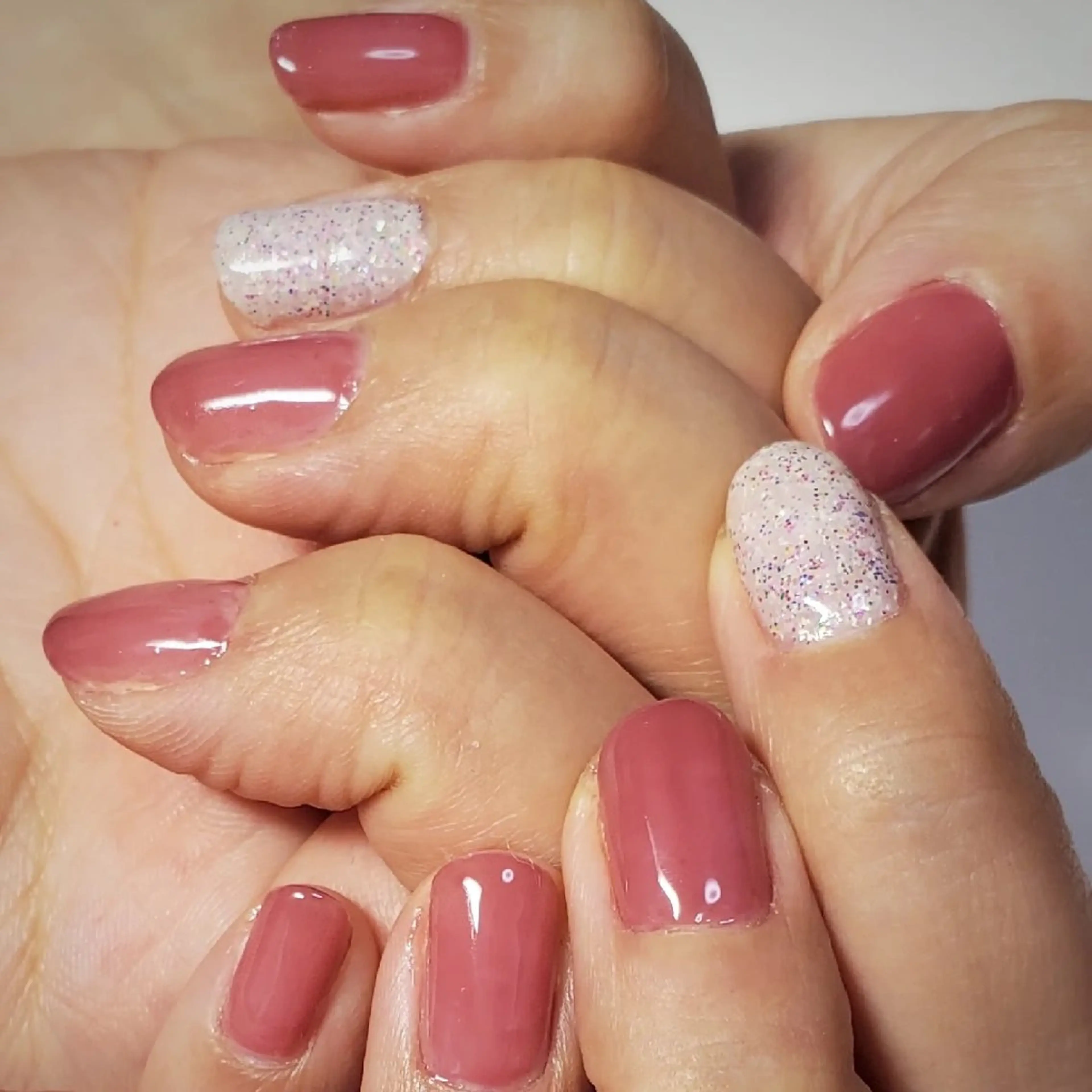 ネイル ワンカラーネイル ハンドネイル Y. Saoriのネイルデザイン