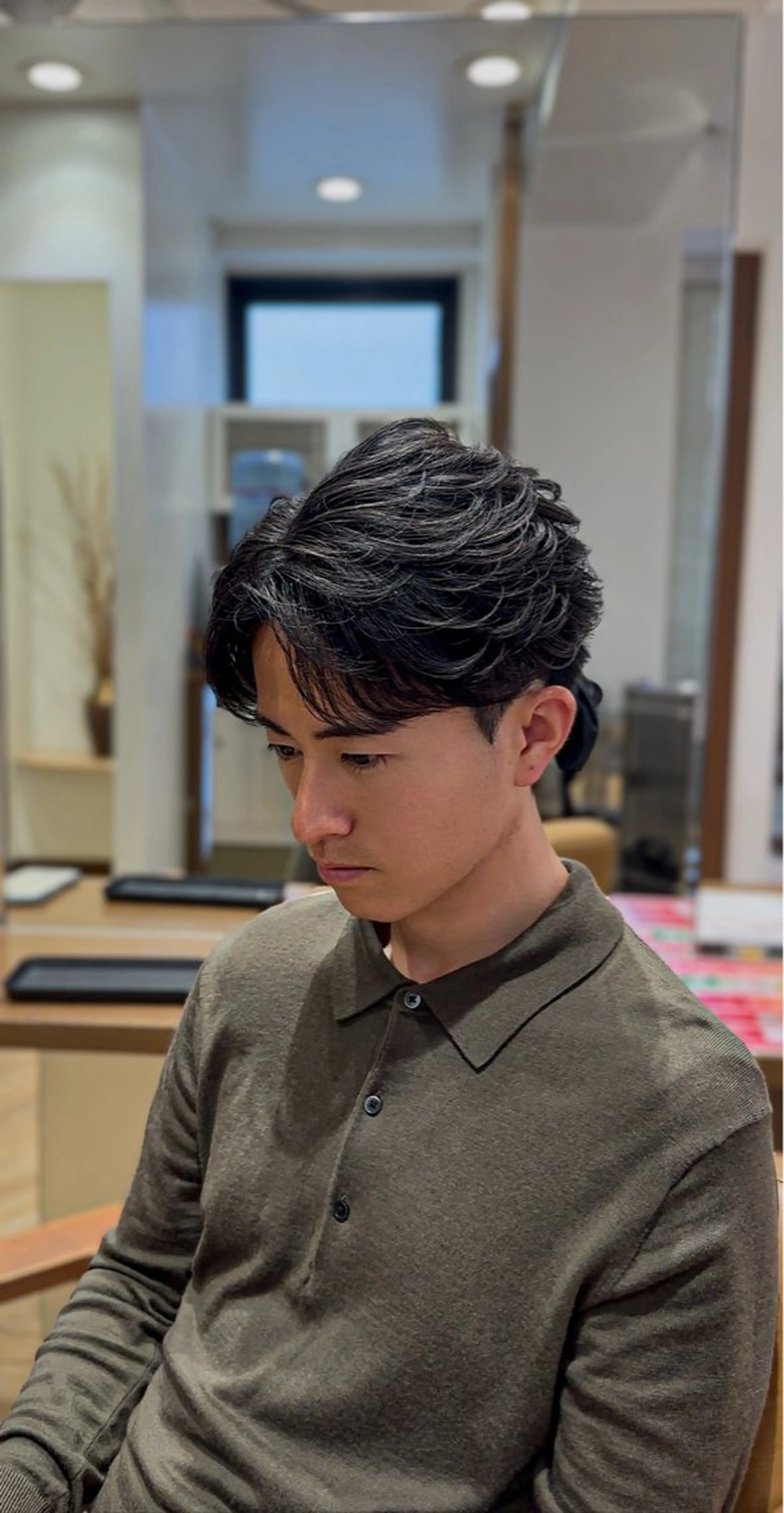 ショート パーマ メンズ カット パーマ メンズ特化/フェザー パーマ  和哉のヘアスタイル